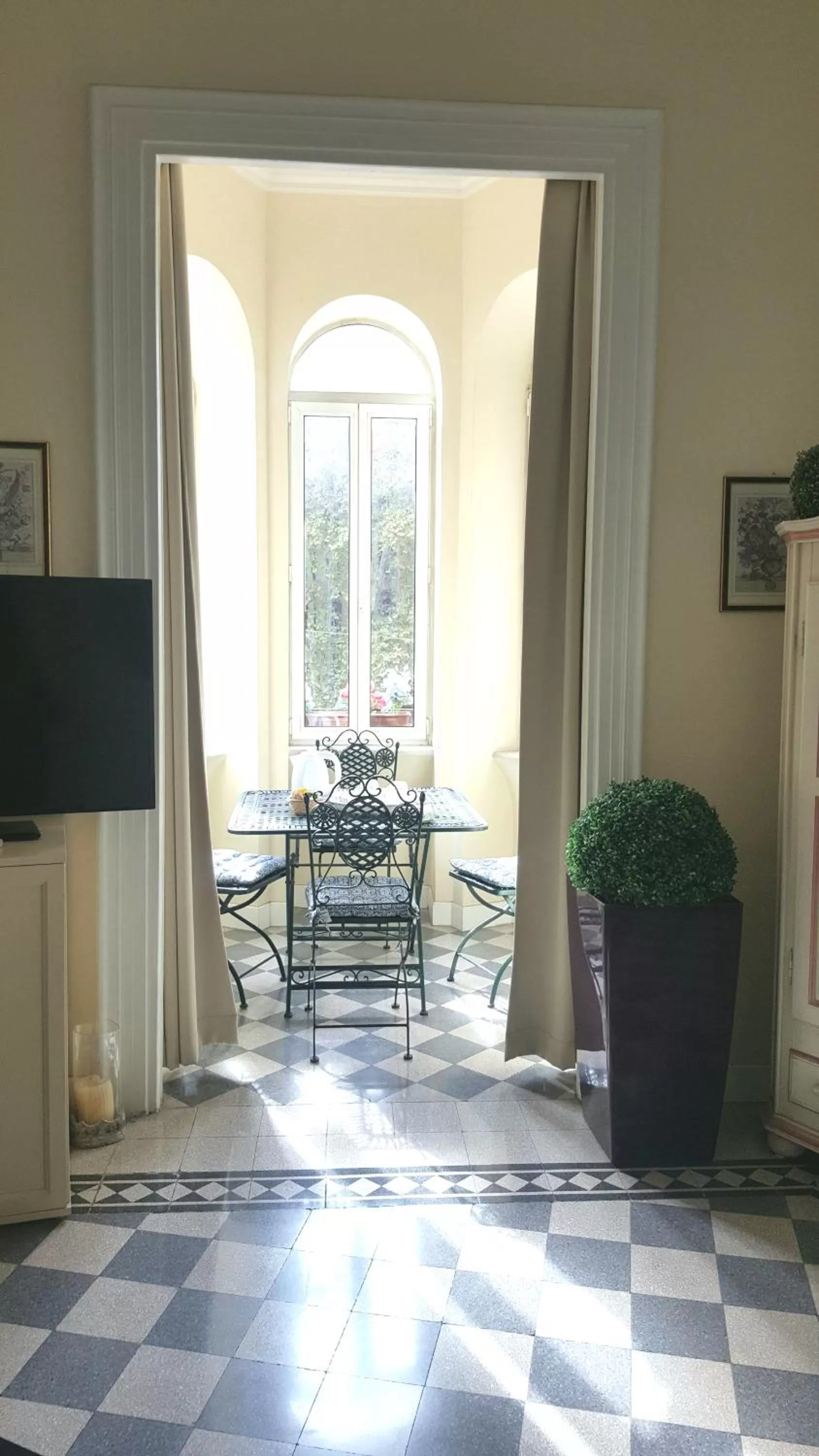 TV and multimedia in Paola A Trastevere