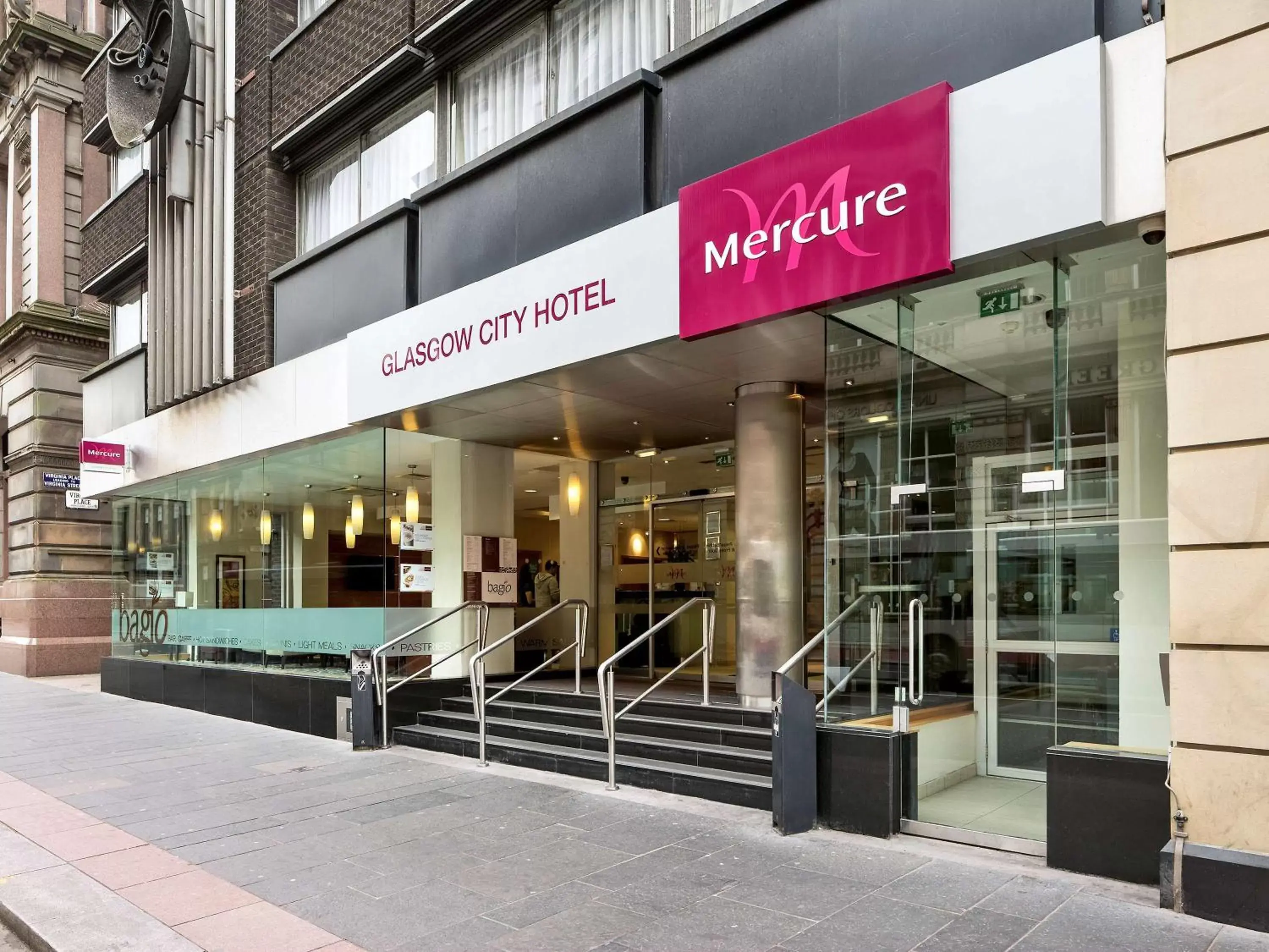 Property building in Mercure Glasgow City Hotel