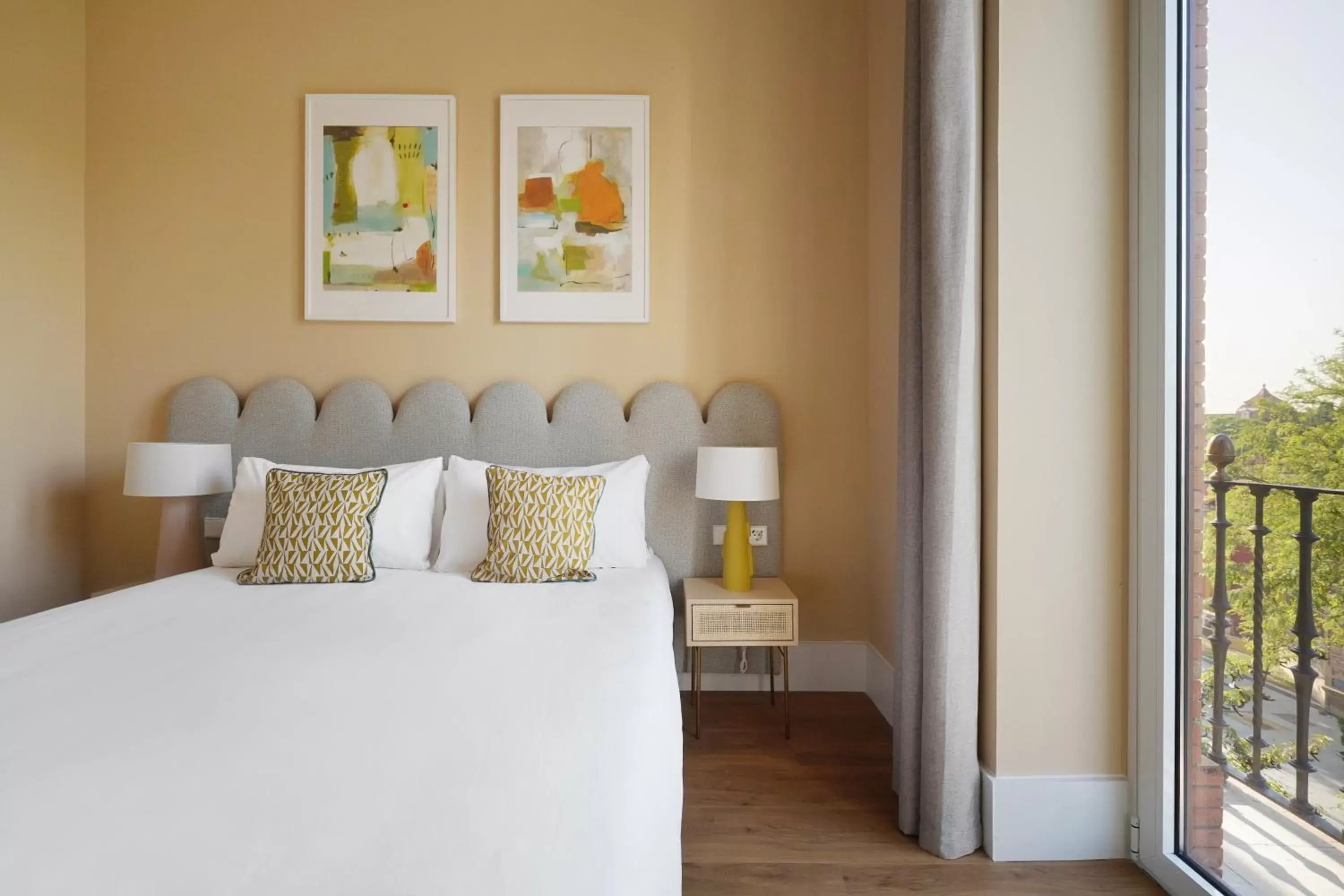 3 Bedroom Apartment with Terrace - Duplex in Numa Seville Prestigio 3 Bedroom Apartment with Terrace - Duplex in Numa Seville Prestigio