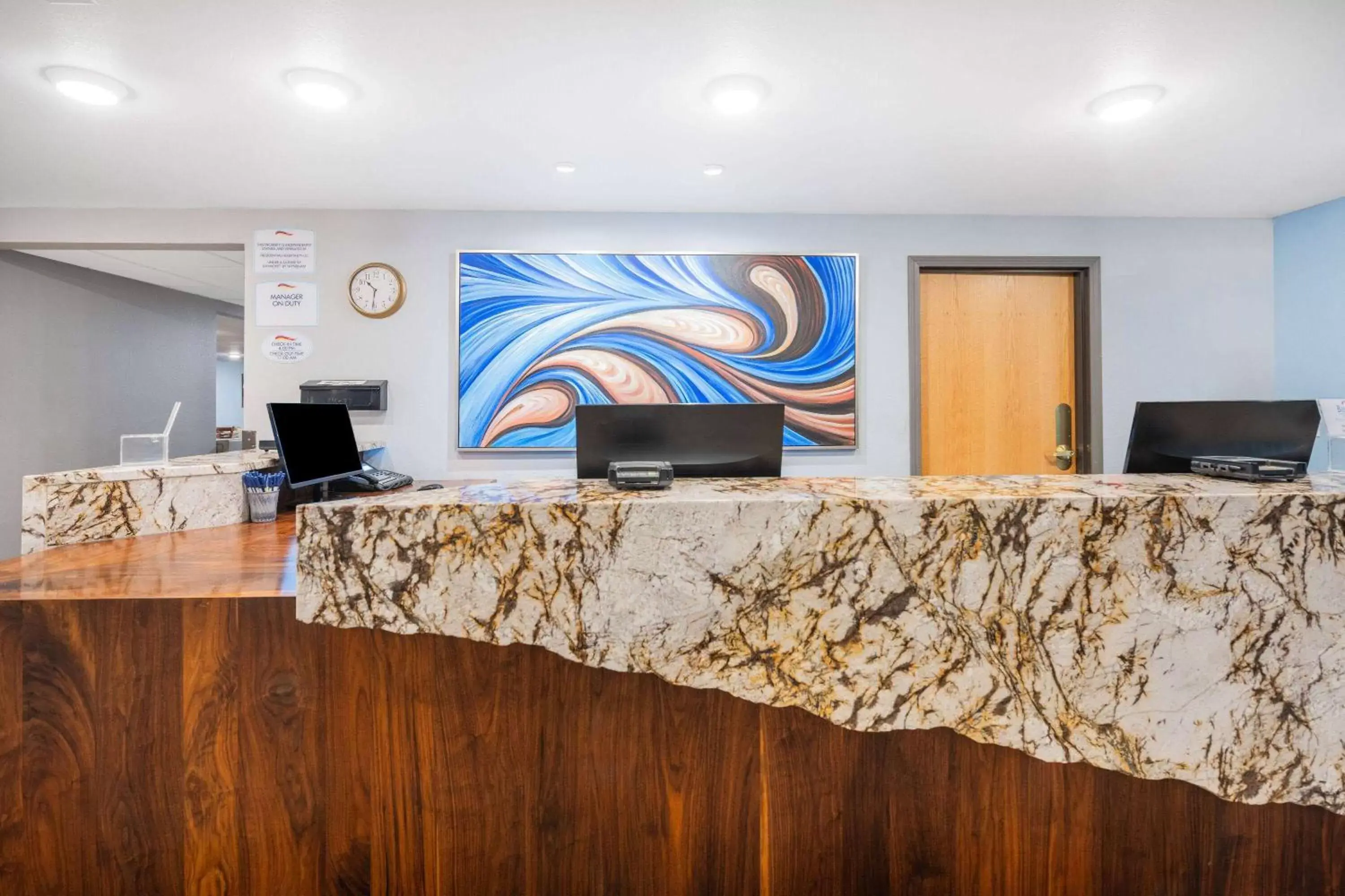 Lobby or reception, Lobby/Reception in Baymont by Wyndham Keystone Near Mt. Rushmore