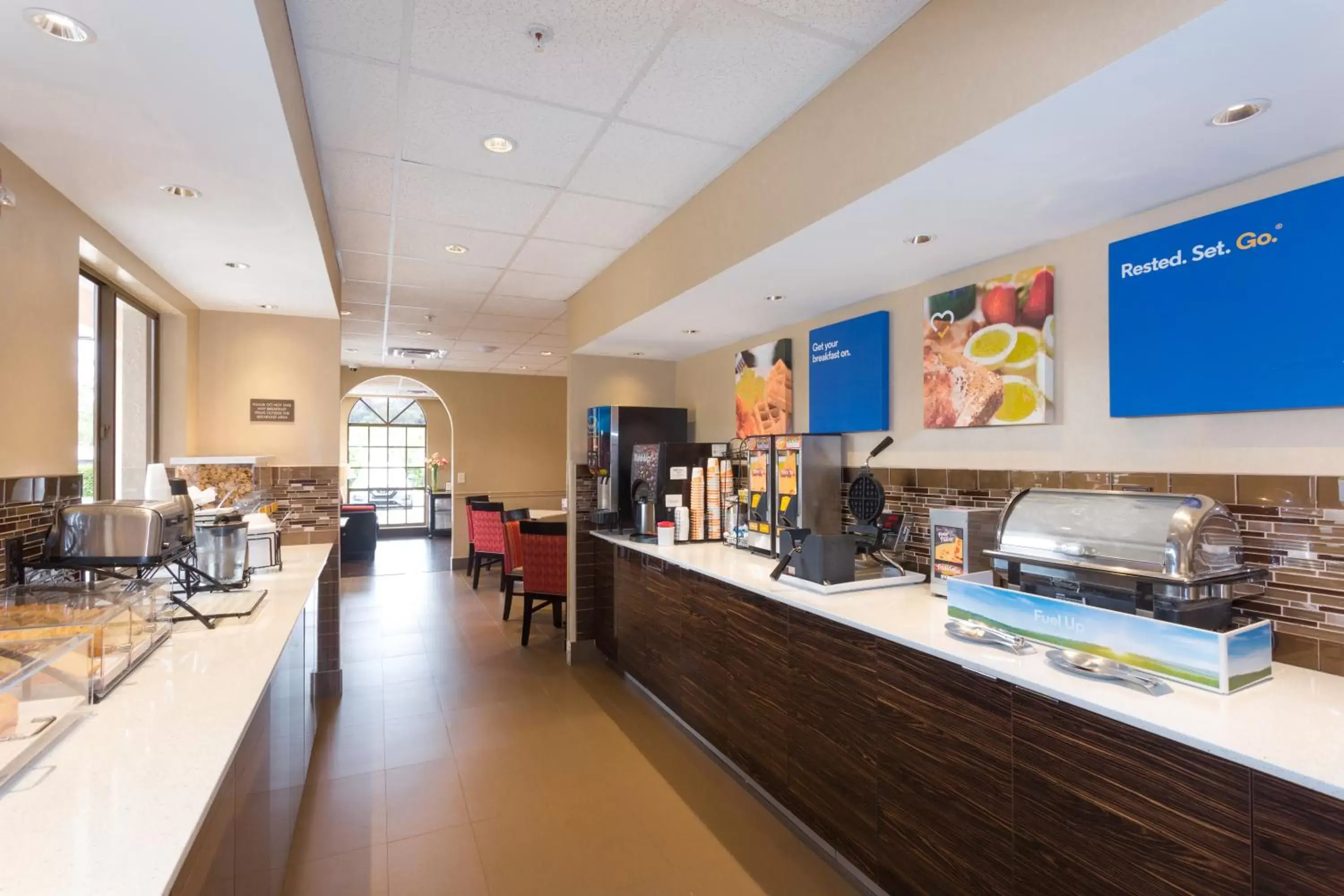 Continental breakfast, Restaurant/Places to Eat in Baymont by Wyndham Bonita Springs