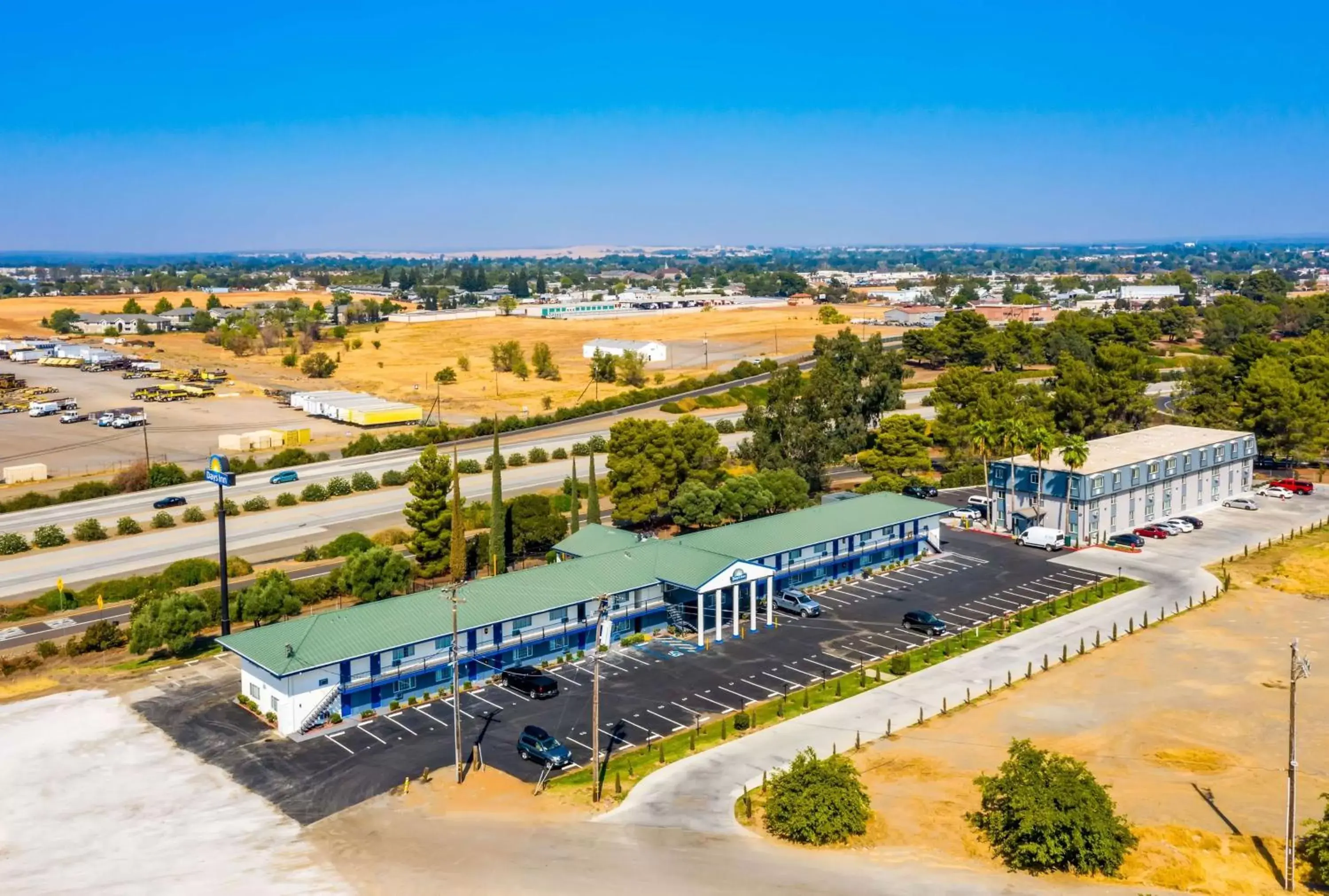 Property building, Bird's-eye View in Days Inn by Wyndham Red Bluff