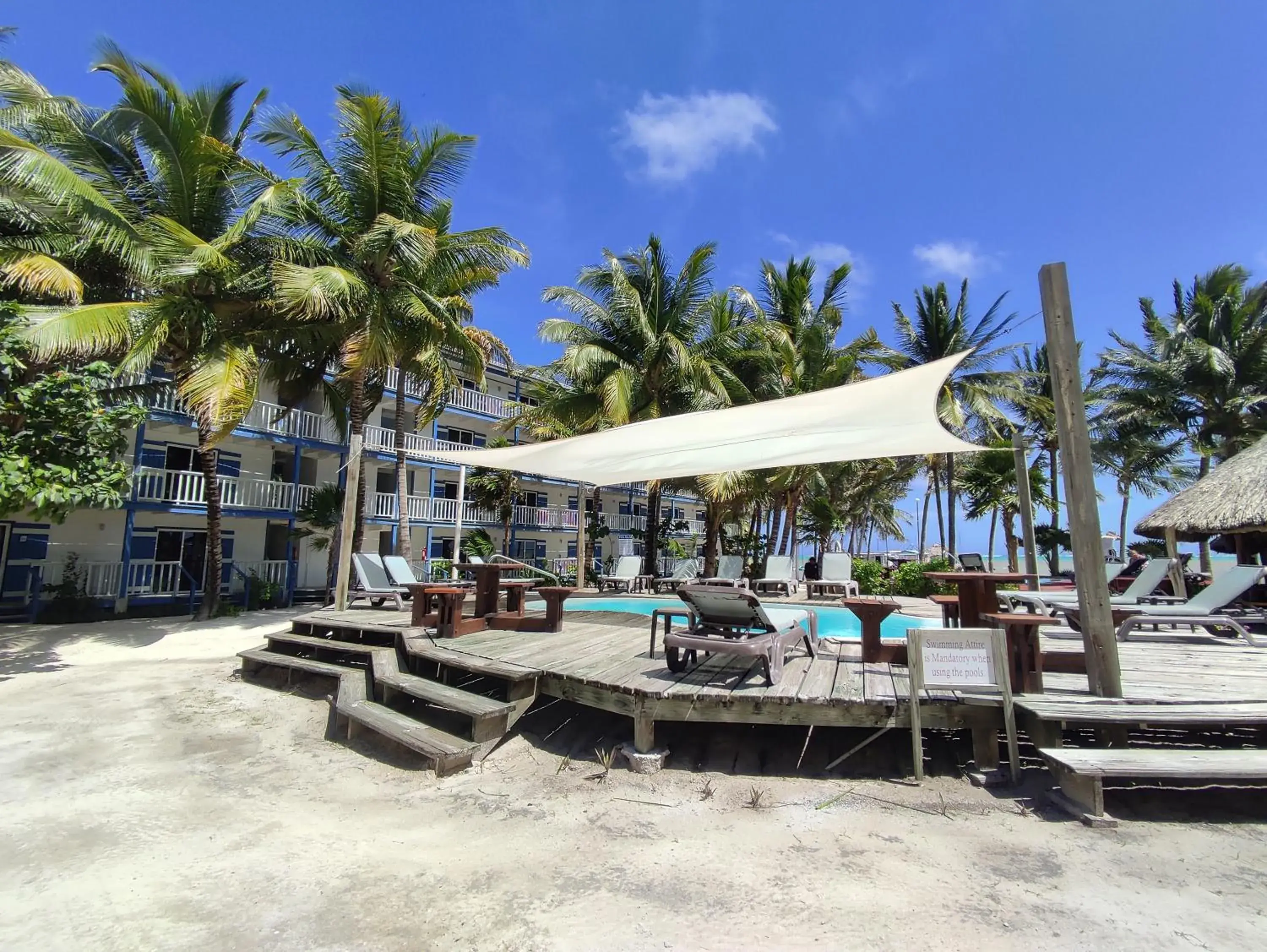 Swimming pool, Beach in Caribbean Villas Hotel