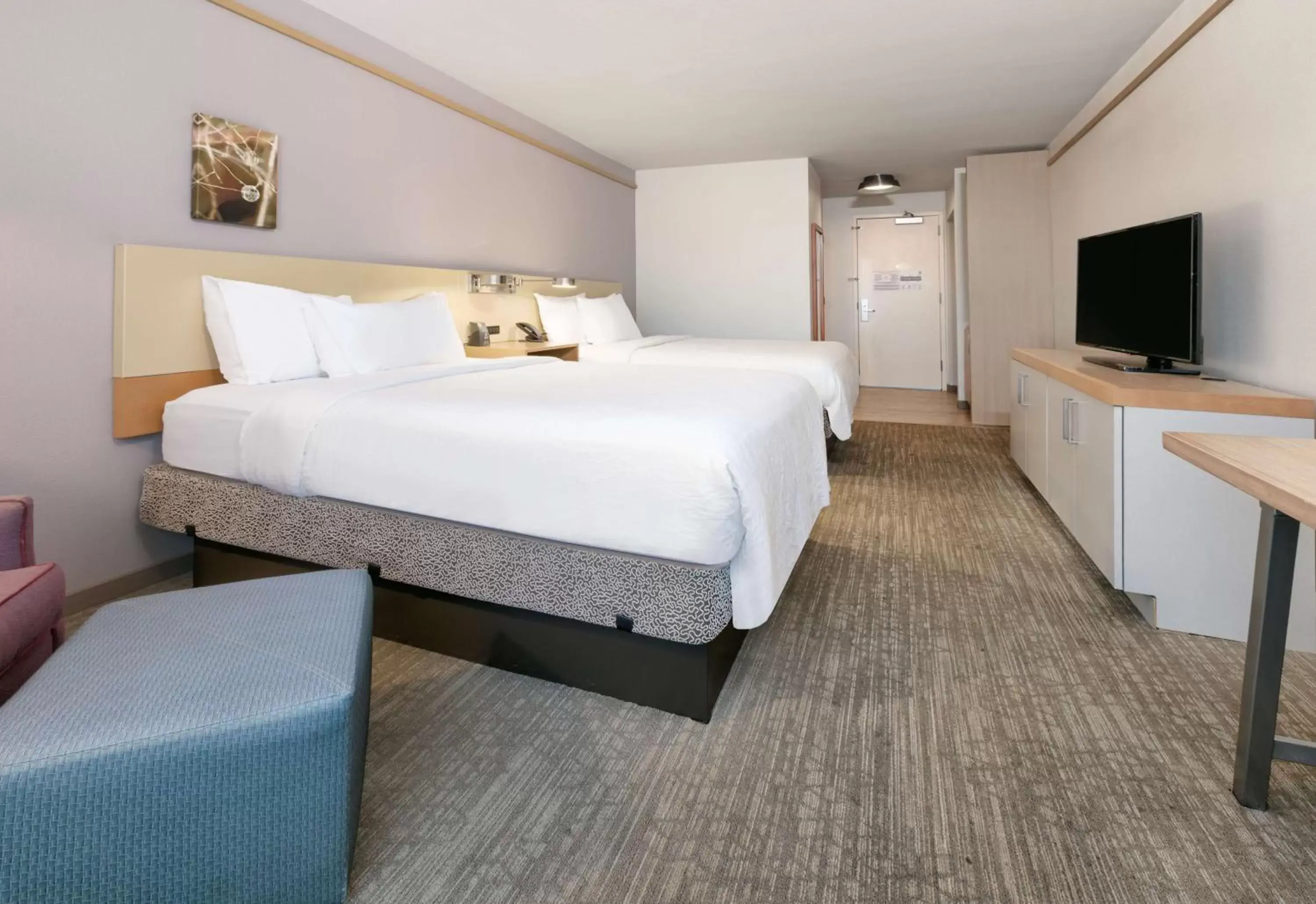 Bed in Hilton Garden Inn Irvine East/Lake Forest