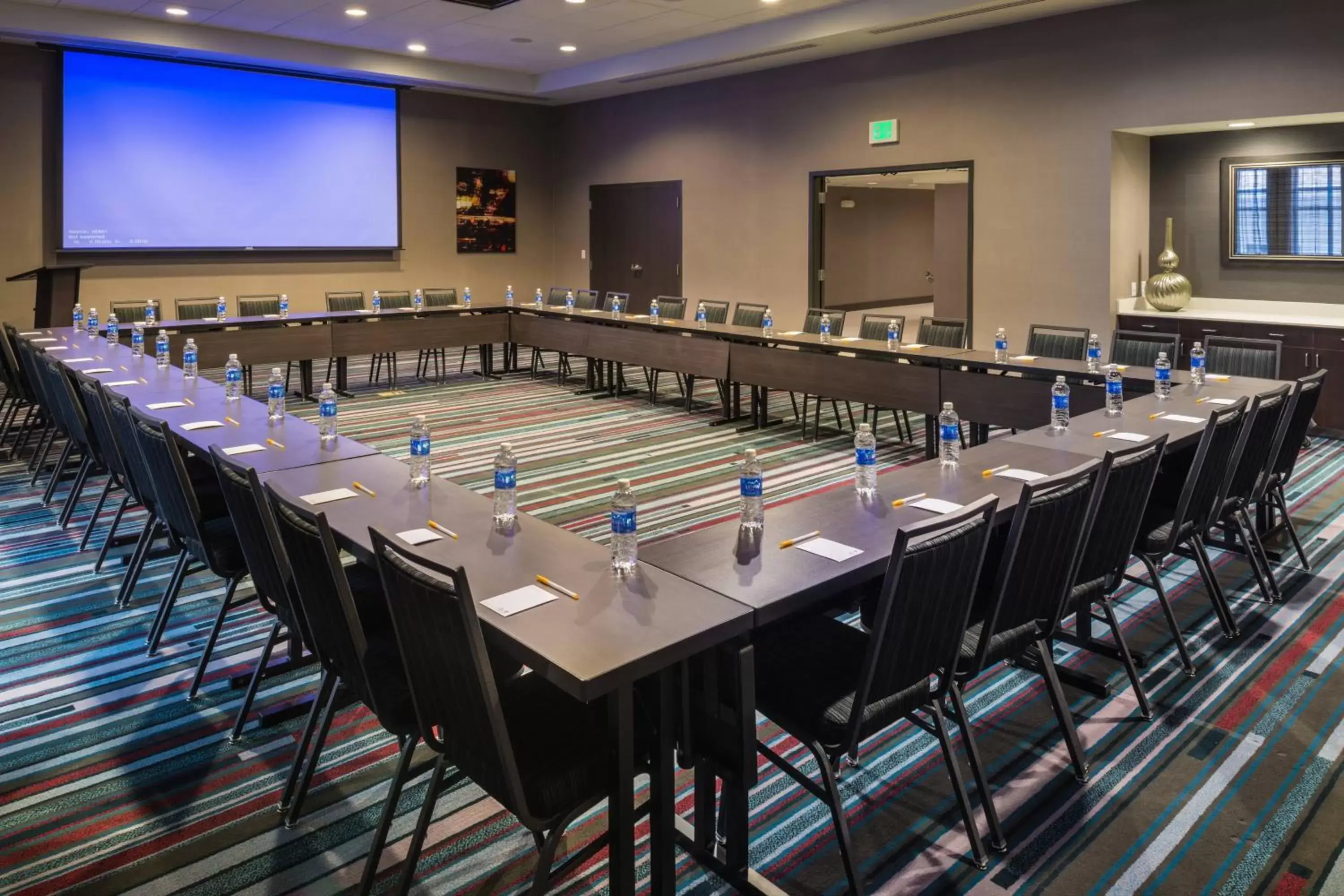 Meeting/conference room in Courtyard by Marriott Wilmington Downtown/Historic District