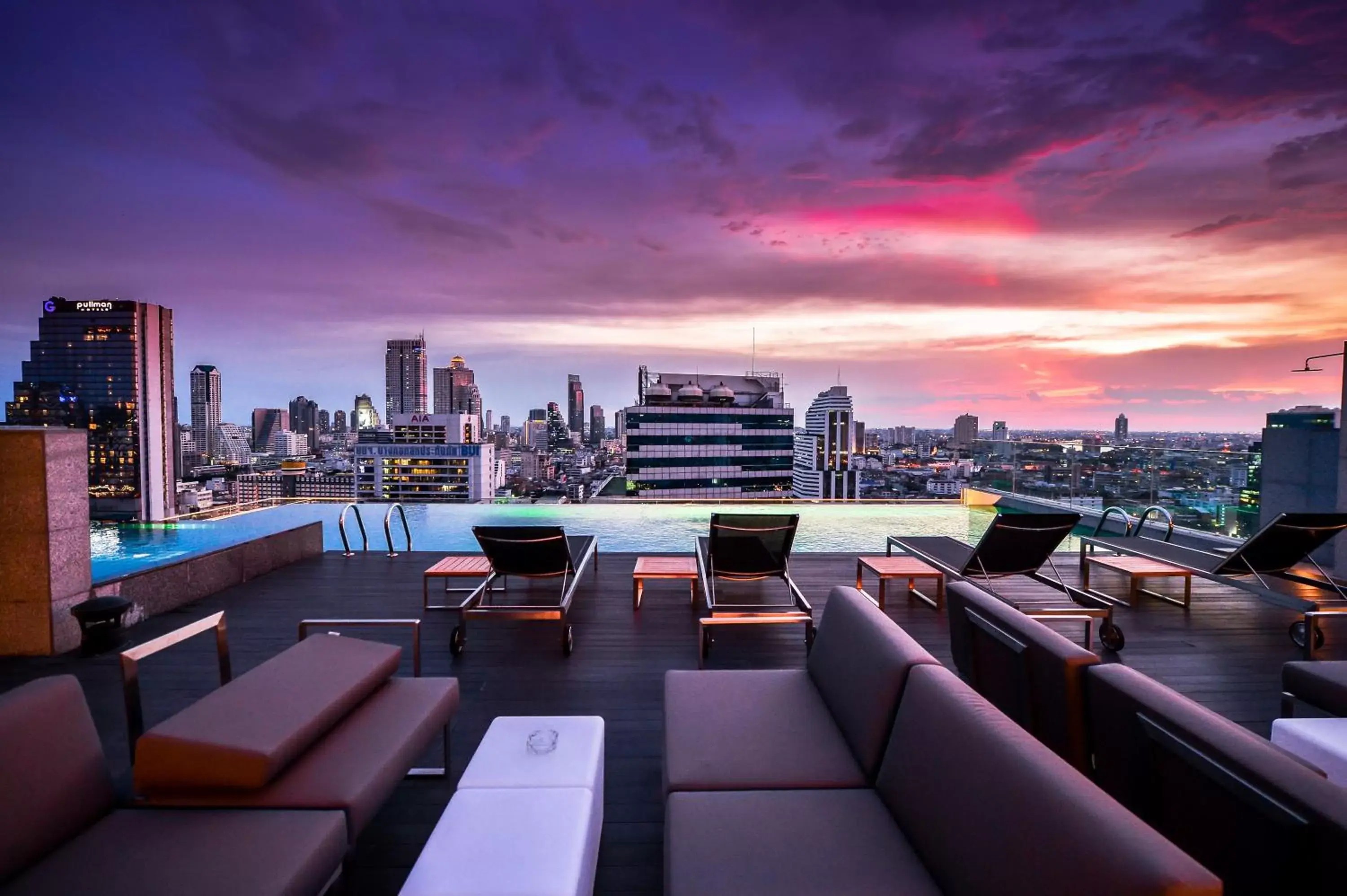 Lounge or bar, Sunrise/Sunset in Amara Bangkok Hotel