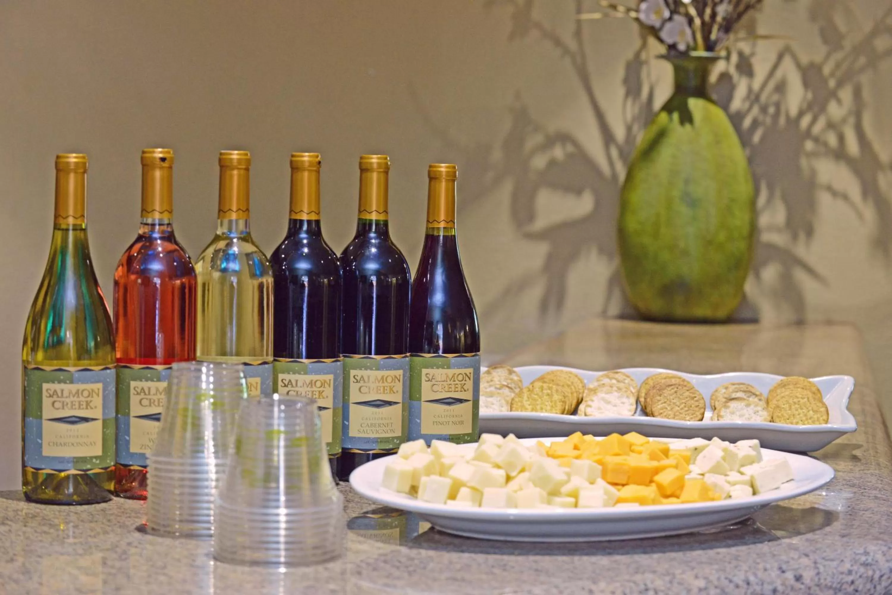 Food in Forest Suites Resort at the Heavenly Village