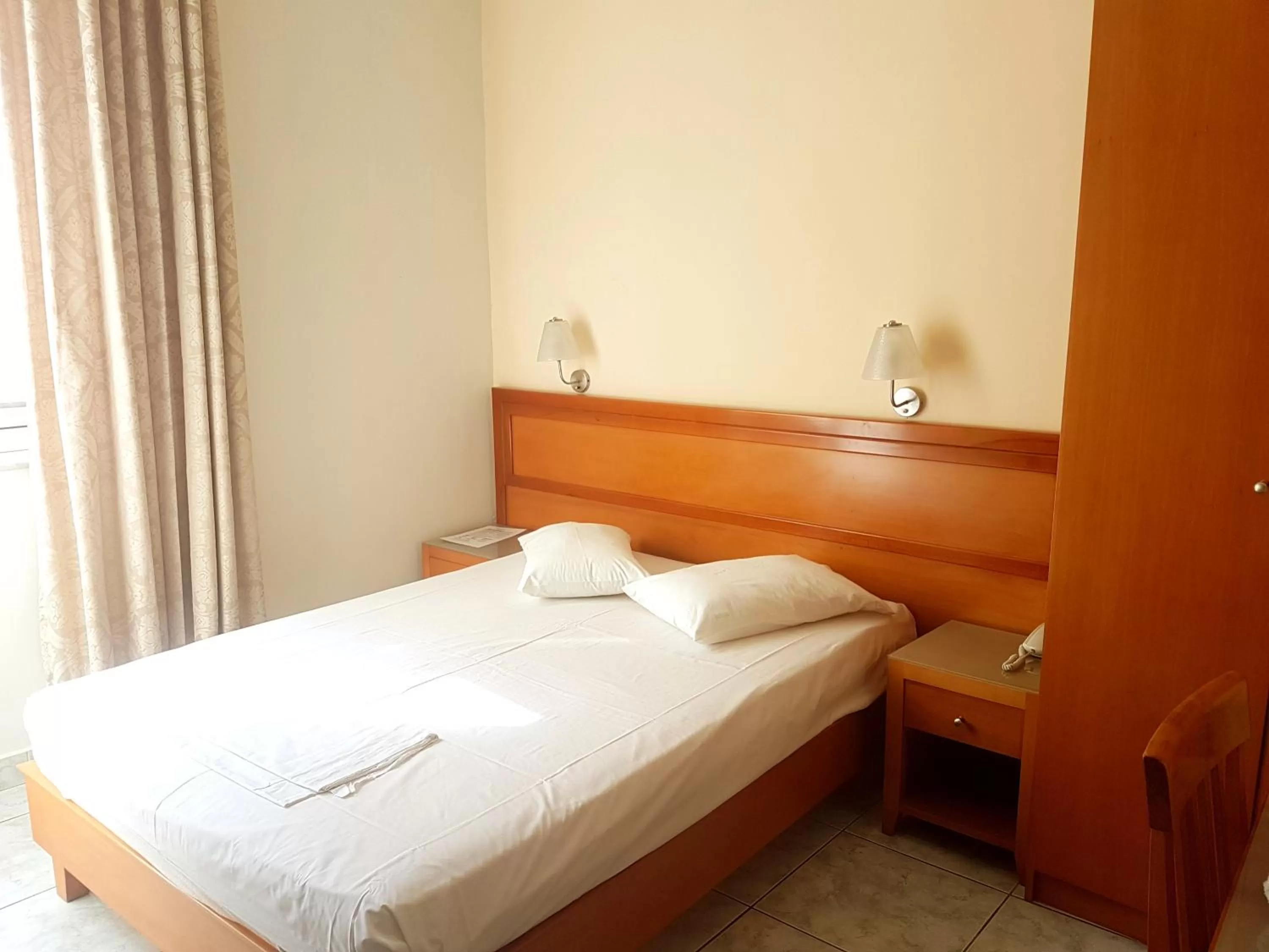 Photo of the whole room, Bed in Lena Hotel