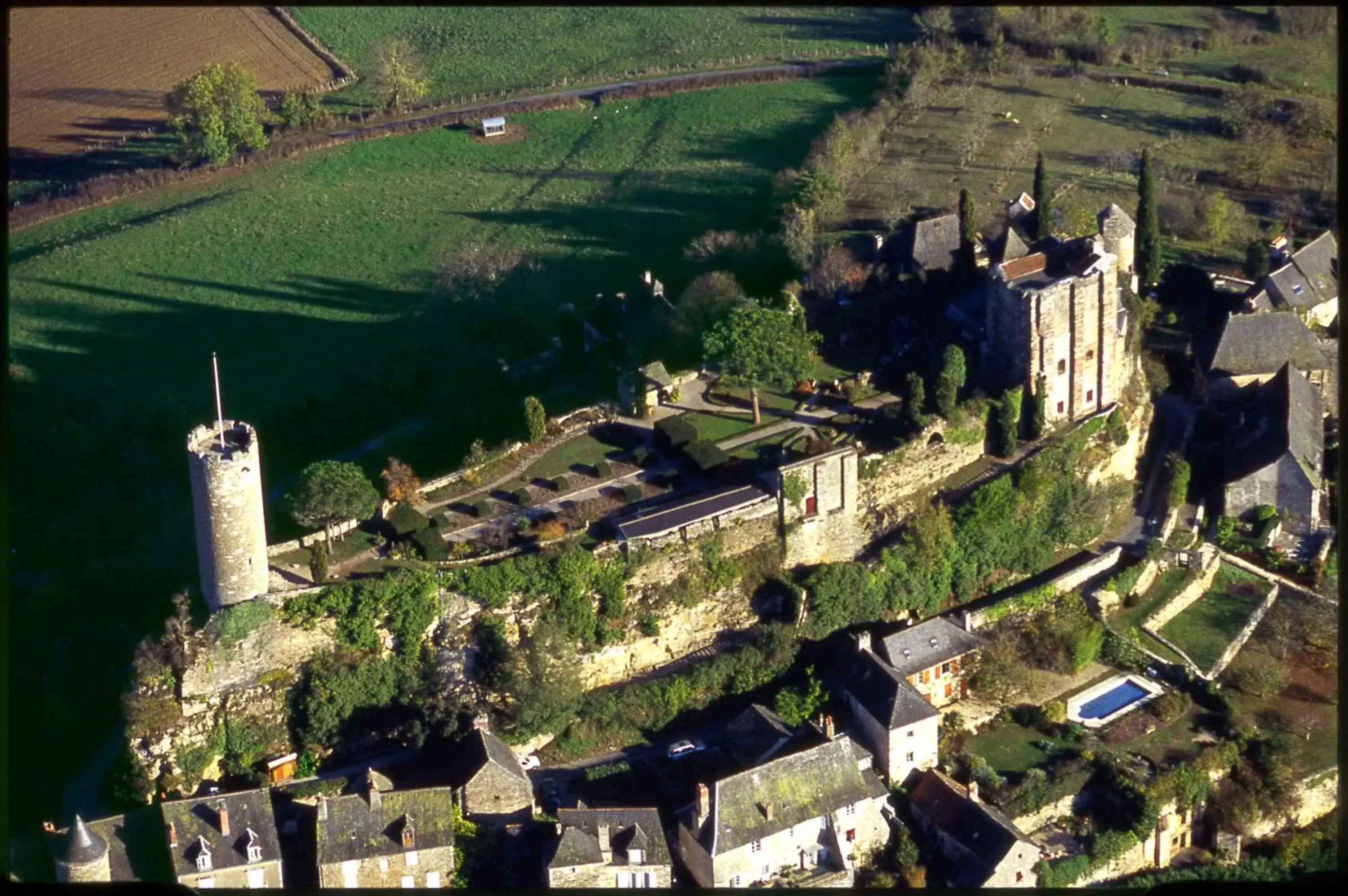 Nearby landmark, Bird's-eye View in Ibis Brive Centre