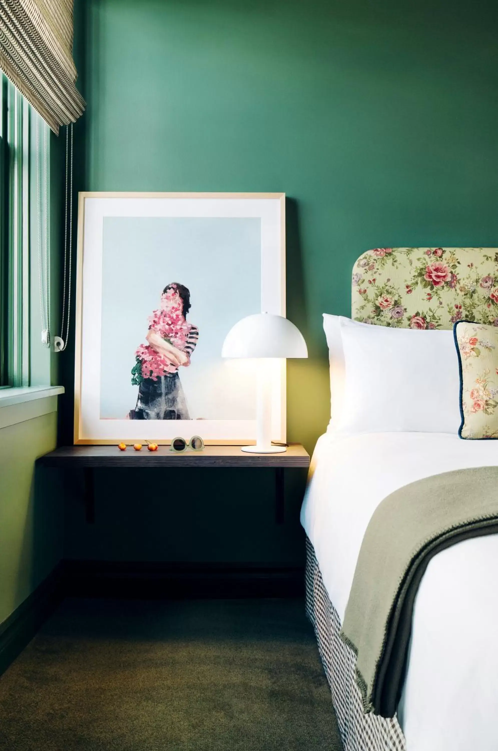 Bed in Palihotel Seattle Bed in Palihotel Seattle