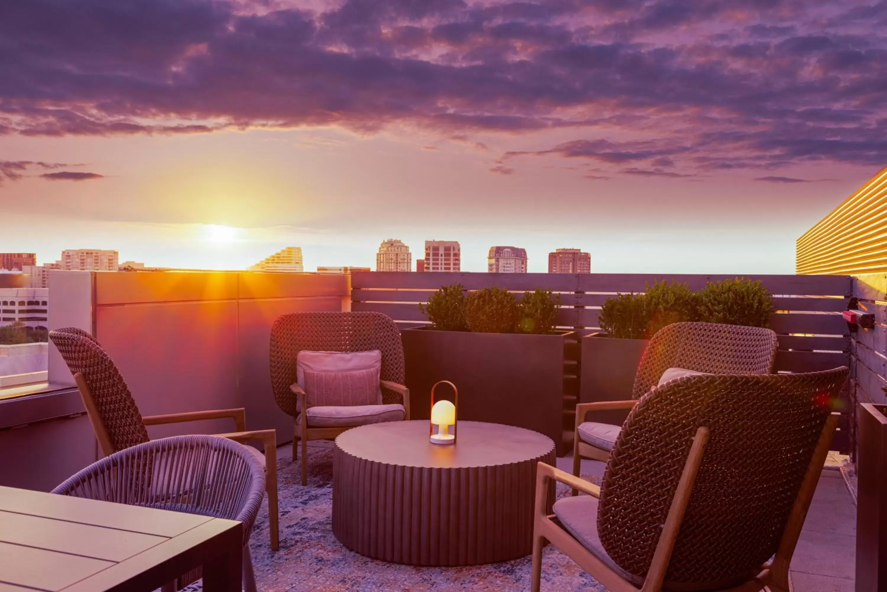 Restaurant/places to eat, Sunrise/Sunset in Canopy By Hilton Dallas Uptown