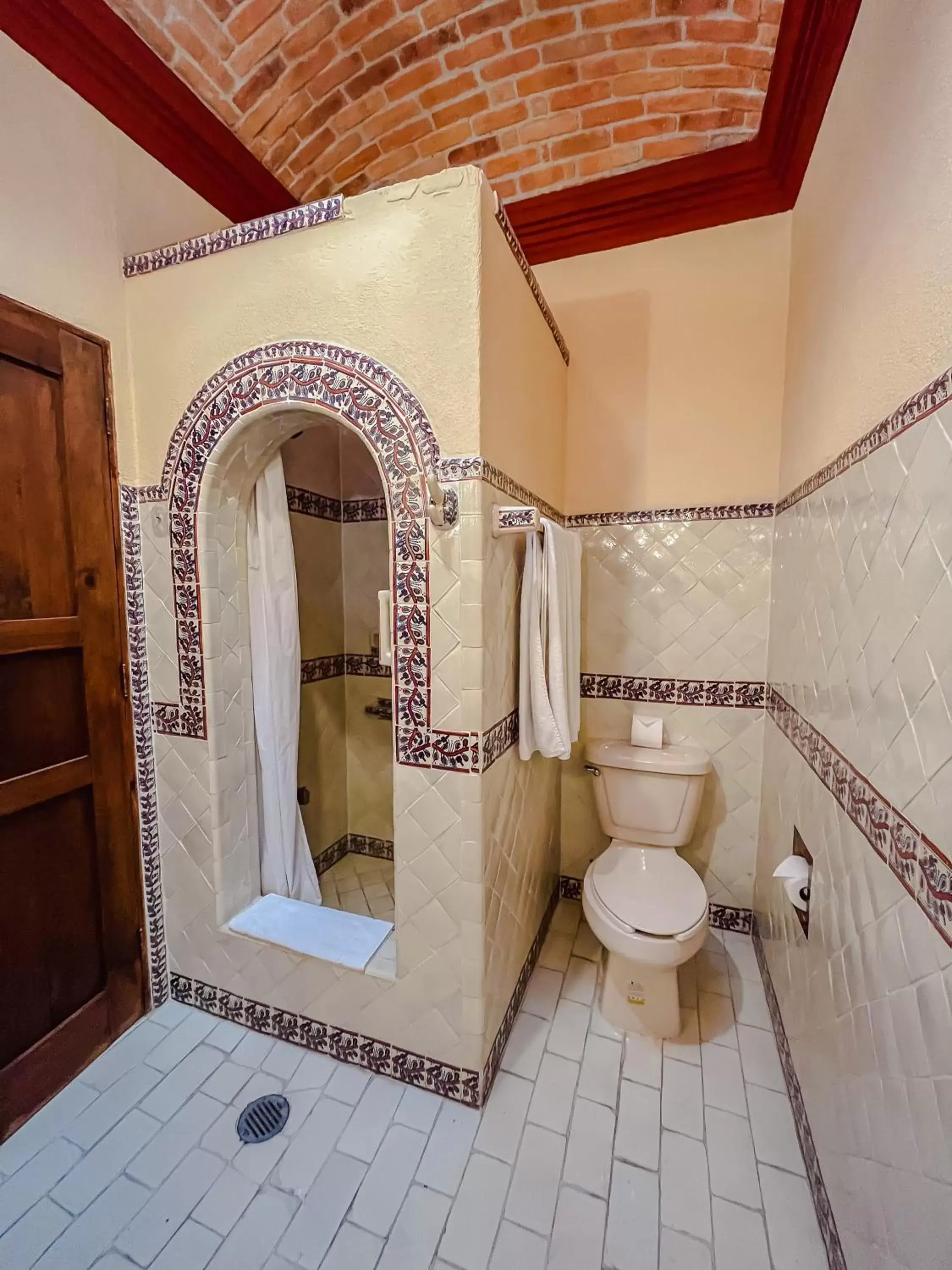 Shower, Bathroom in Casa Liza