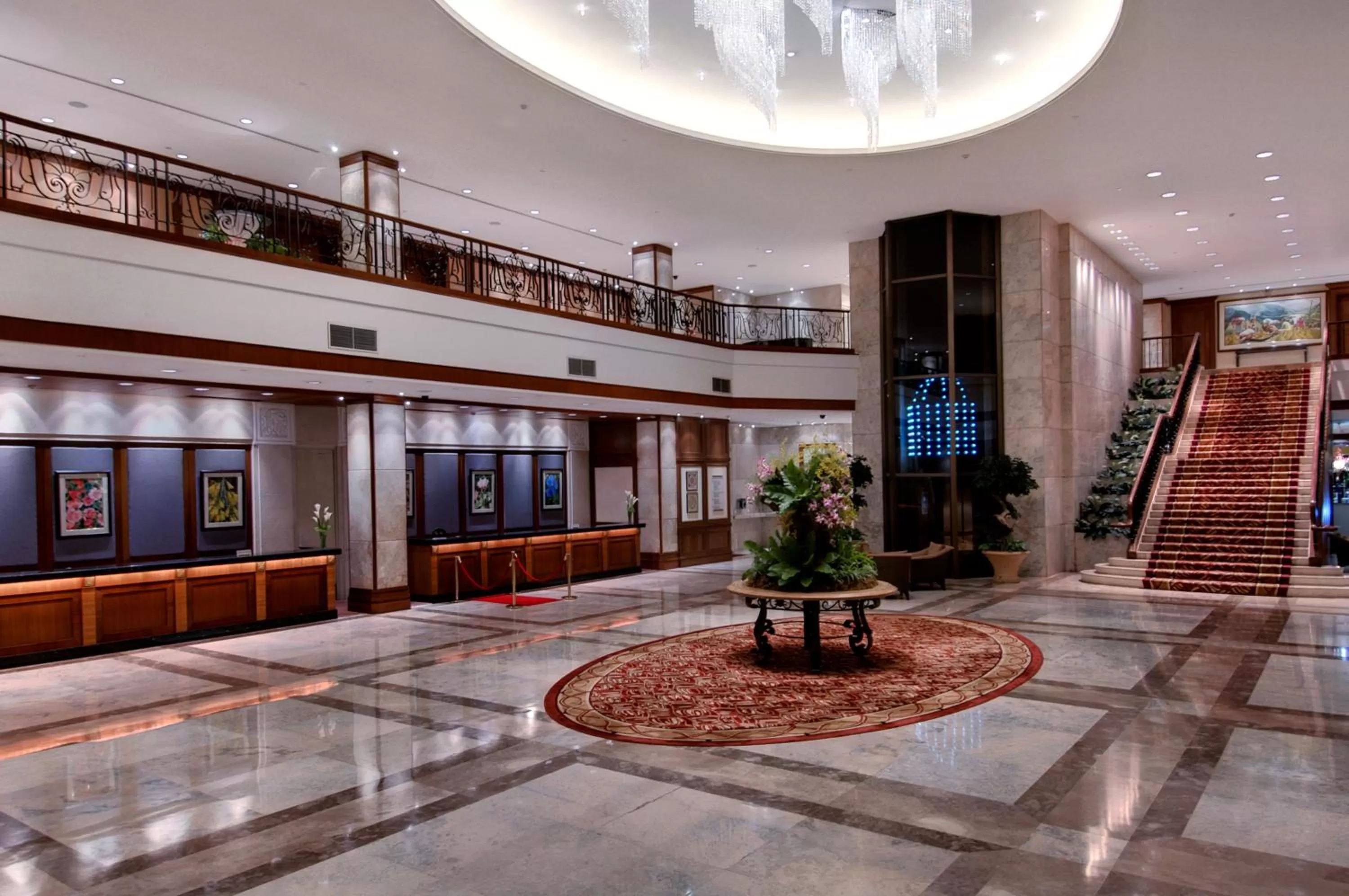 Lobby or reception in Marco Polo Plaza Cebu