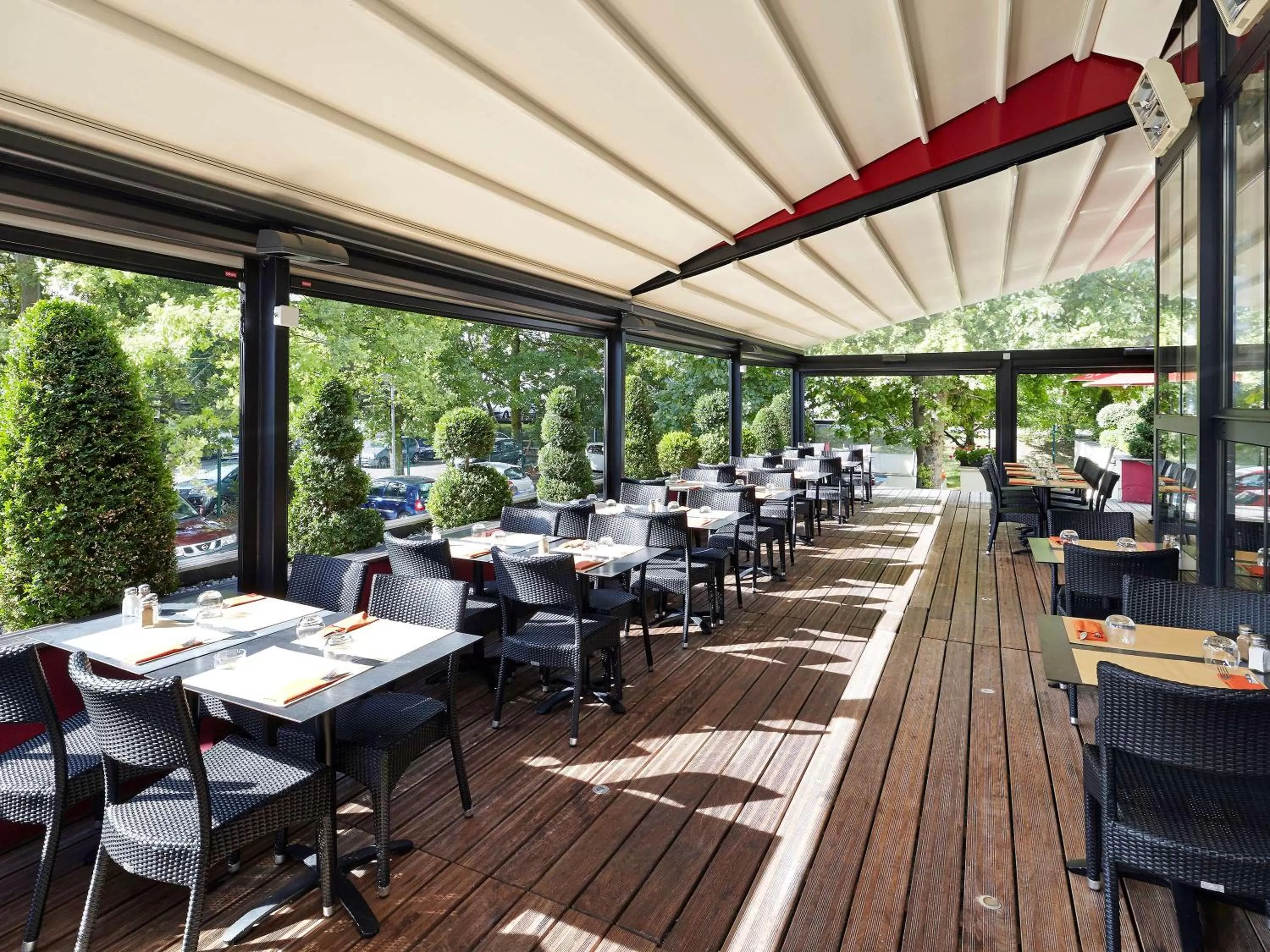 Restaurant/places to eat in ibis Marne La Vallee Champs-sur-Marne
