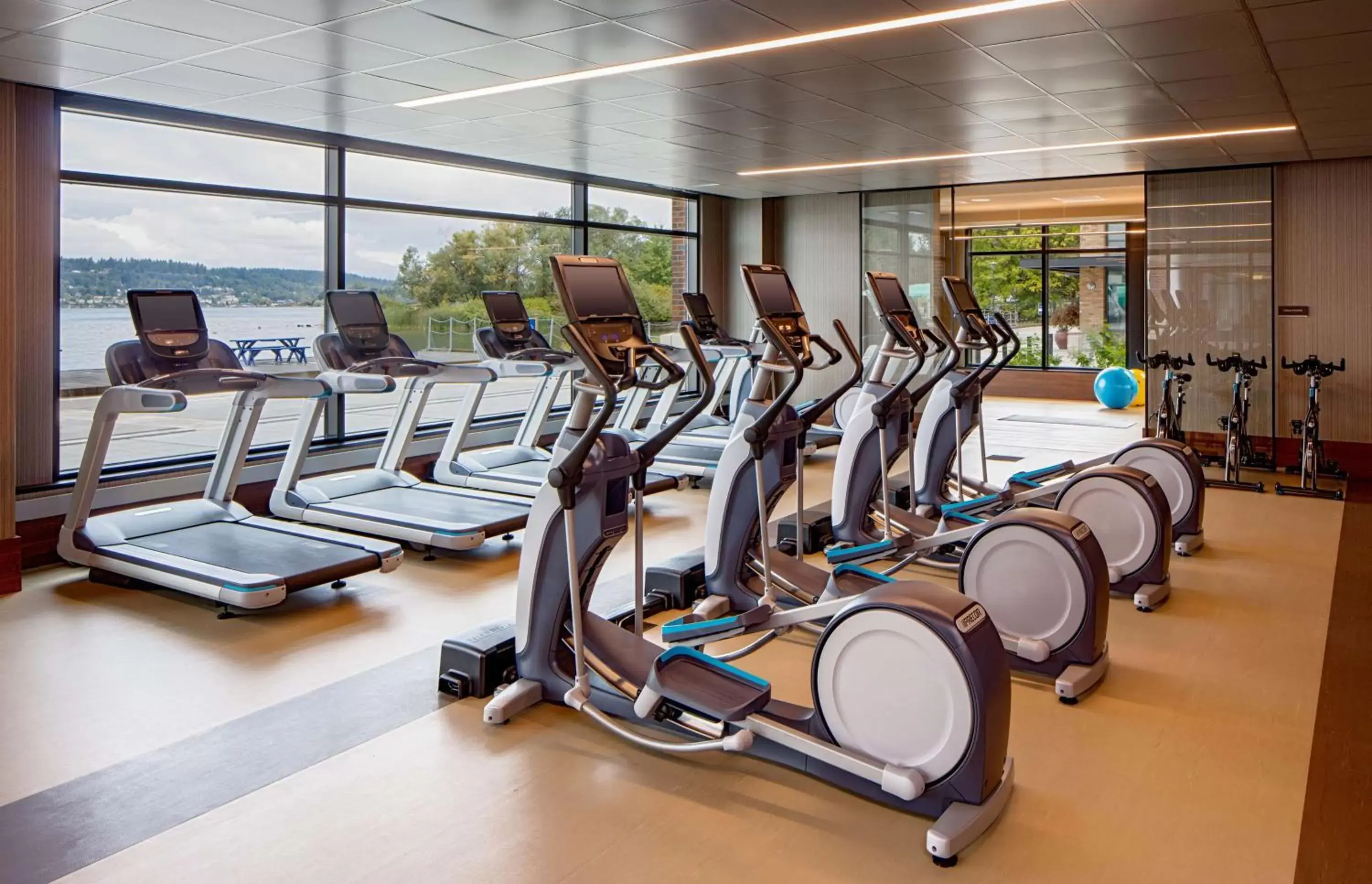 Activities, Fitness Center/Facilities in Hyatt Regency Lake Washington at Seattle's Southport