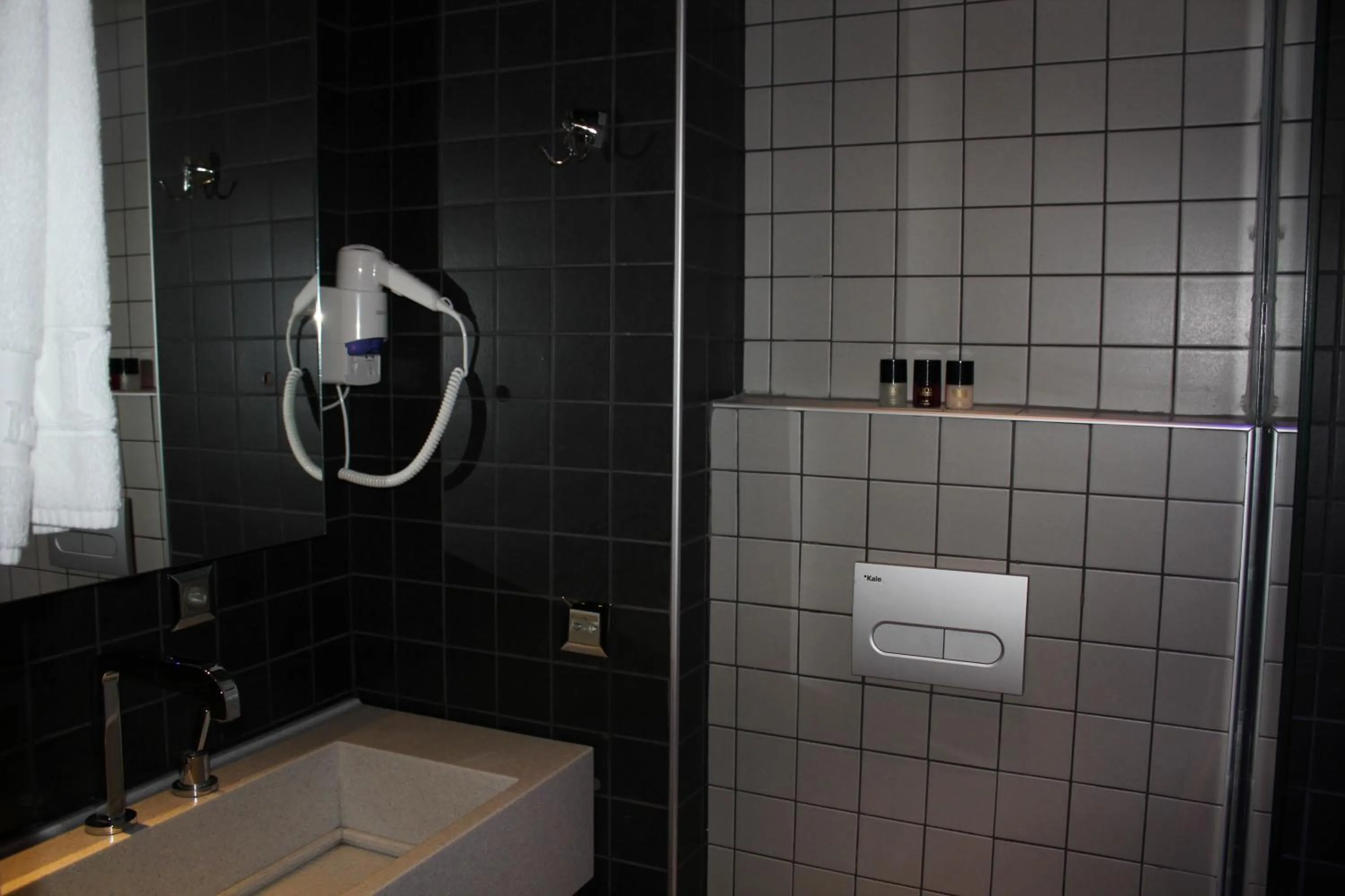 Bathroom in Rios Edition Hotel