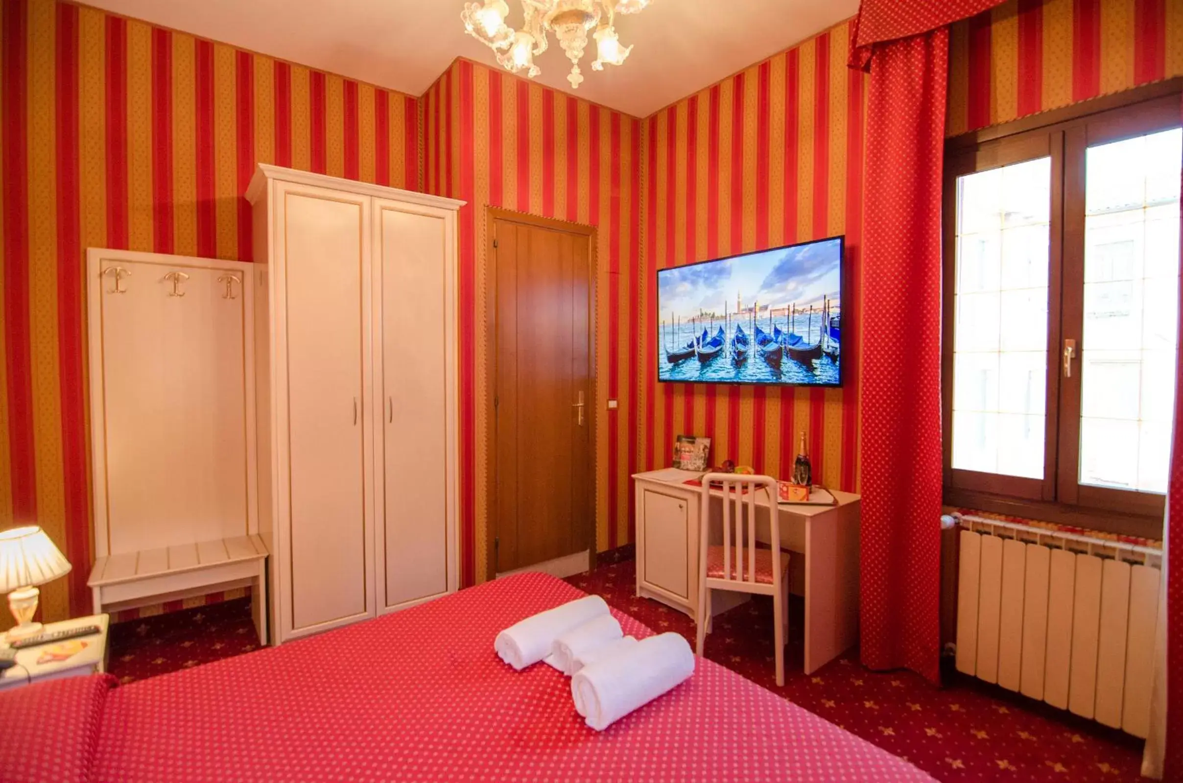 Bedroom, TV/Entertainment Center in Messner Palace