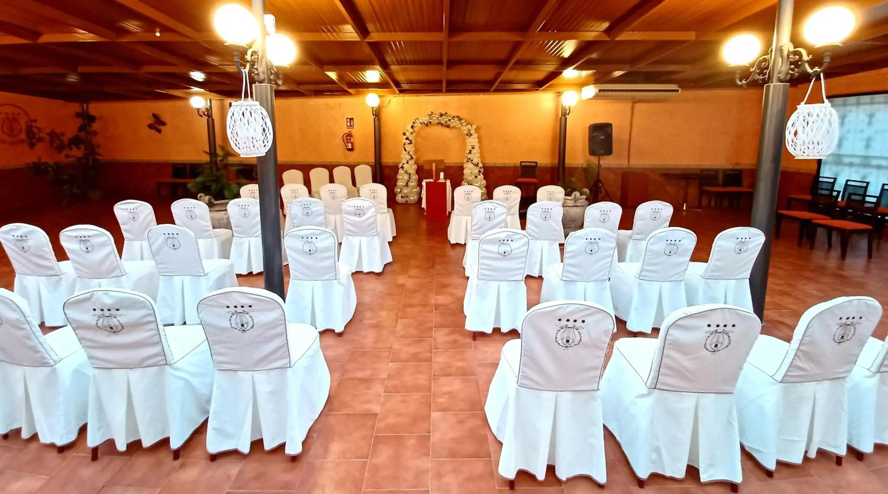 Banquet/Function facilities, Banquet Facilities in Hotel Santa Cecilia