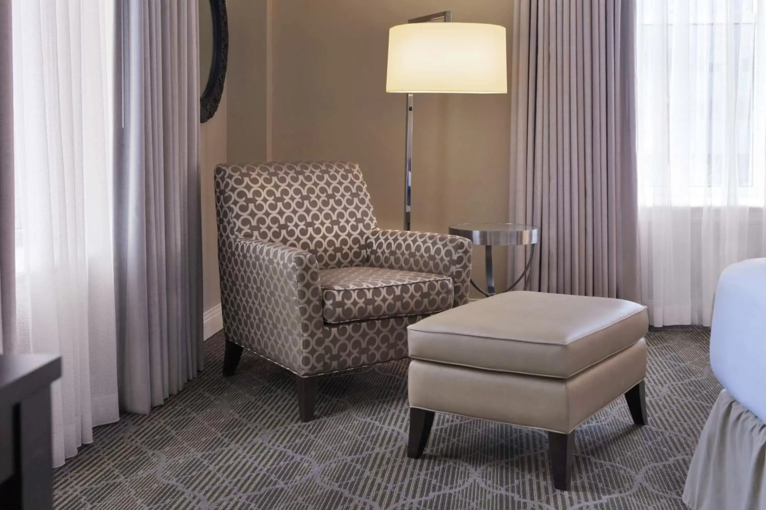 Photo of the whole room, Seating Area in The Skirvin Hilton Oklahoma City