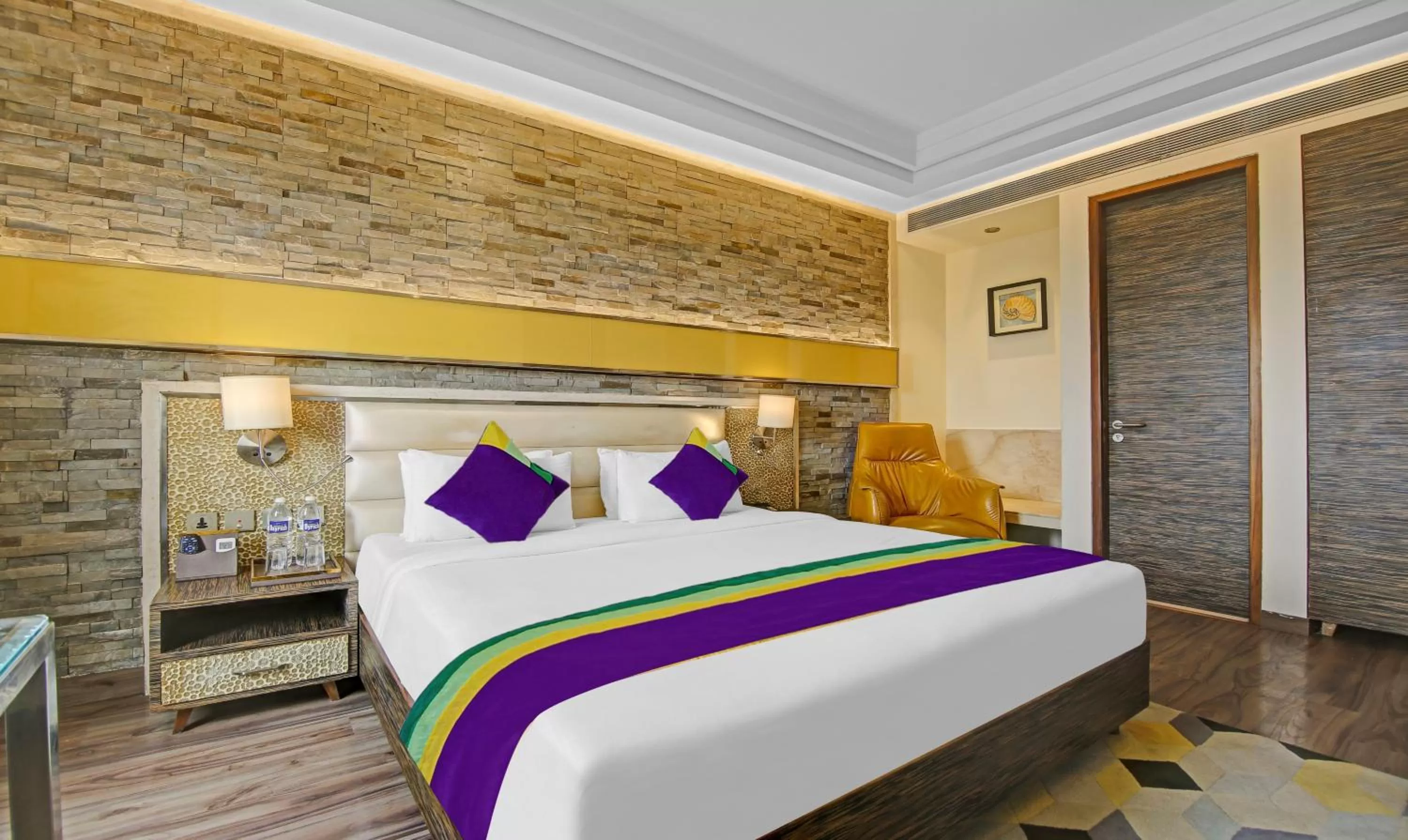 Bed in Treebo Premium Arista