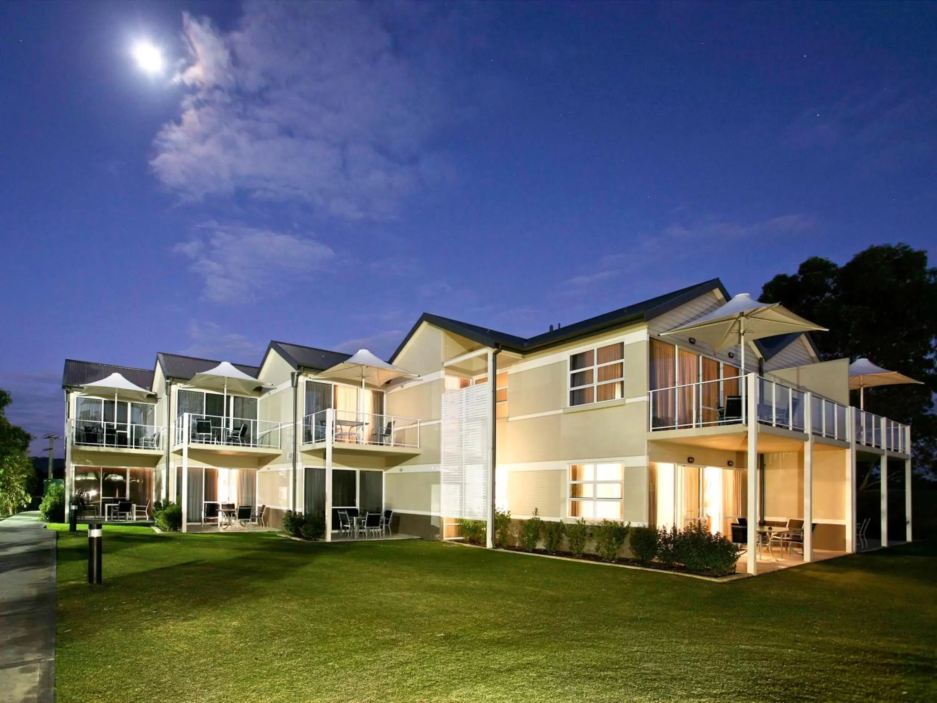 Property Building in The Sebel Swan Valley the Vines