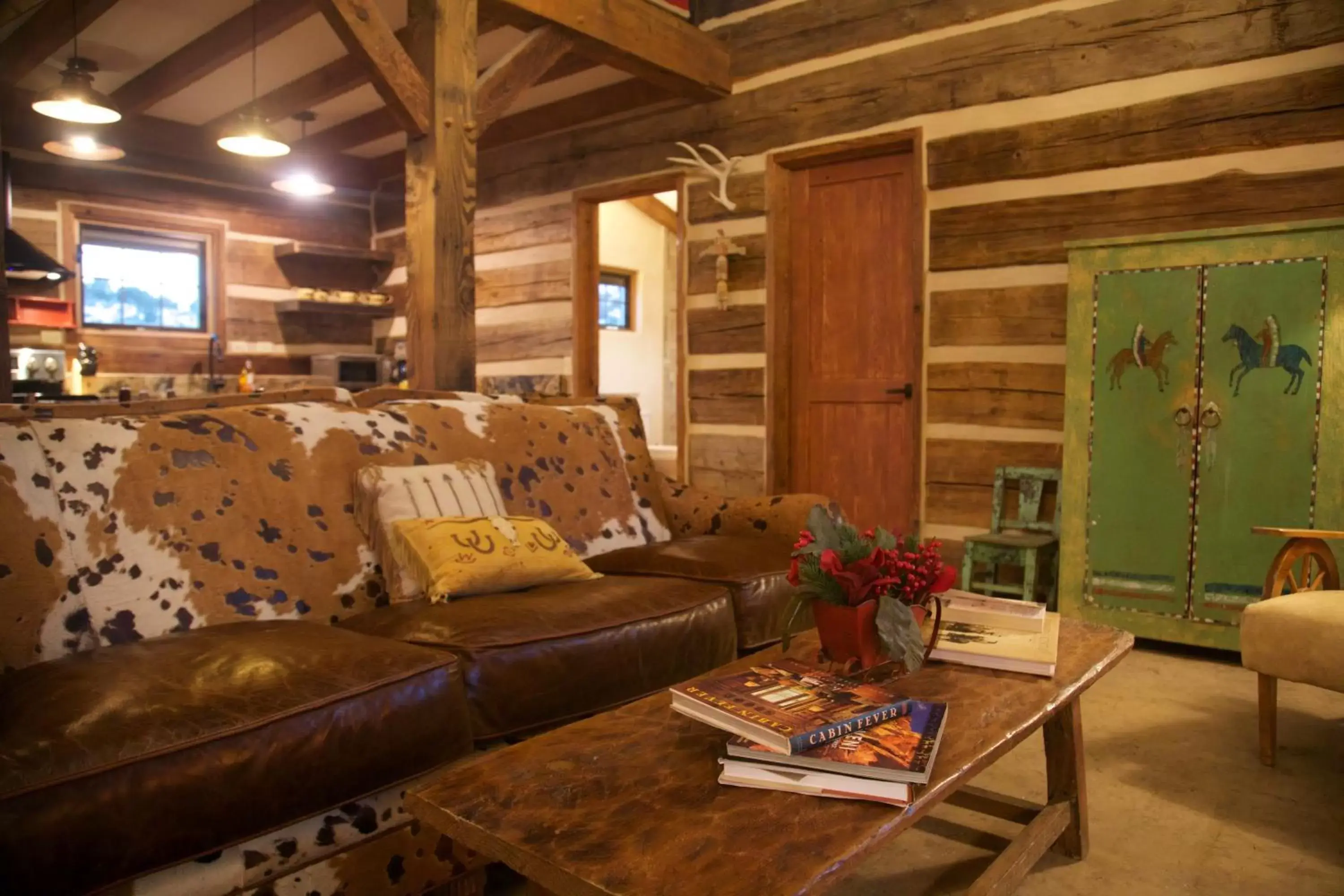 Living room, Seating Area in Canyon Of The Ancients Guest Ranch