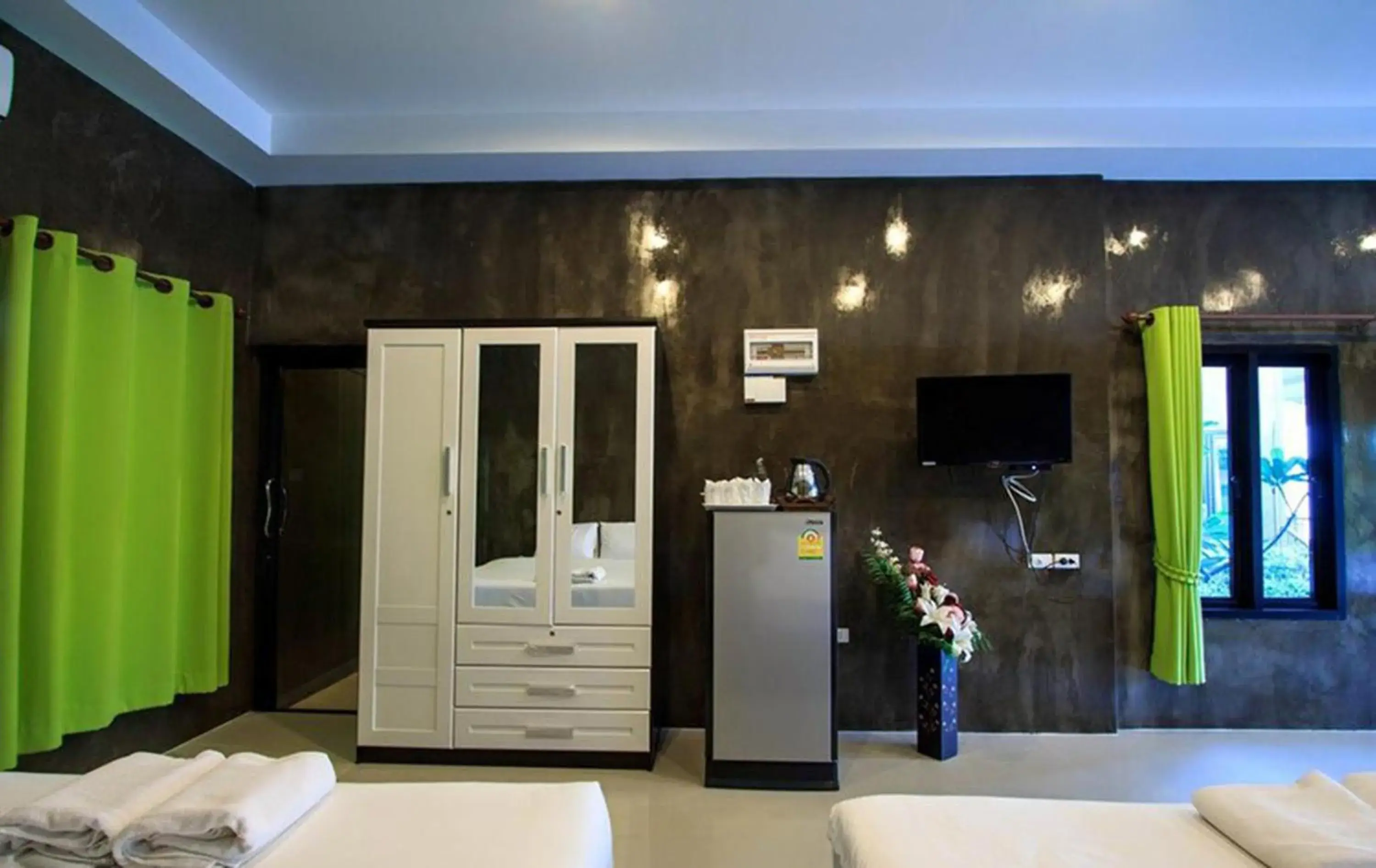Bedroom, TV/Entertainment Center in Pranburi Cabana Resort