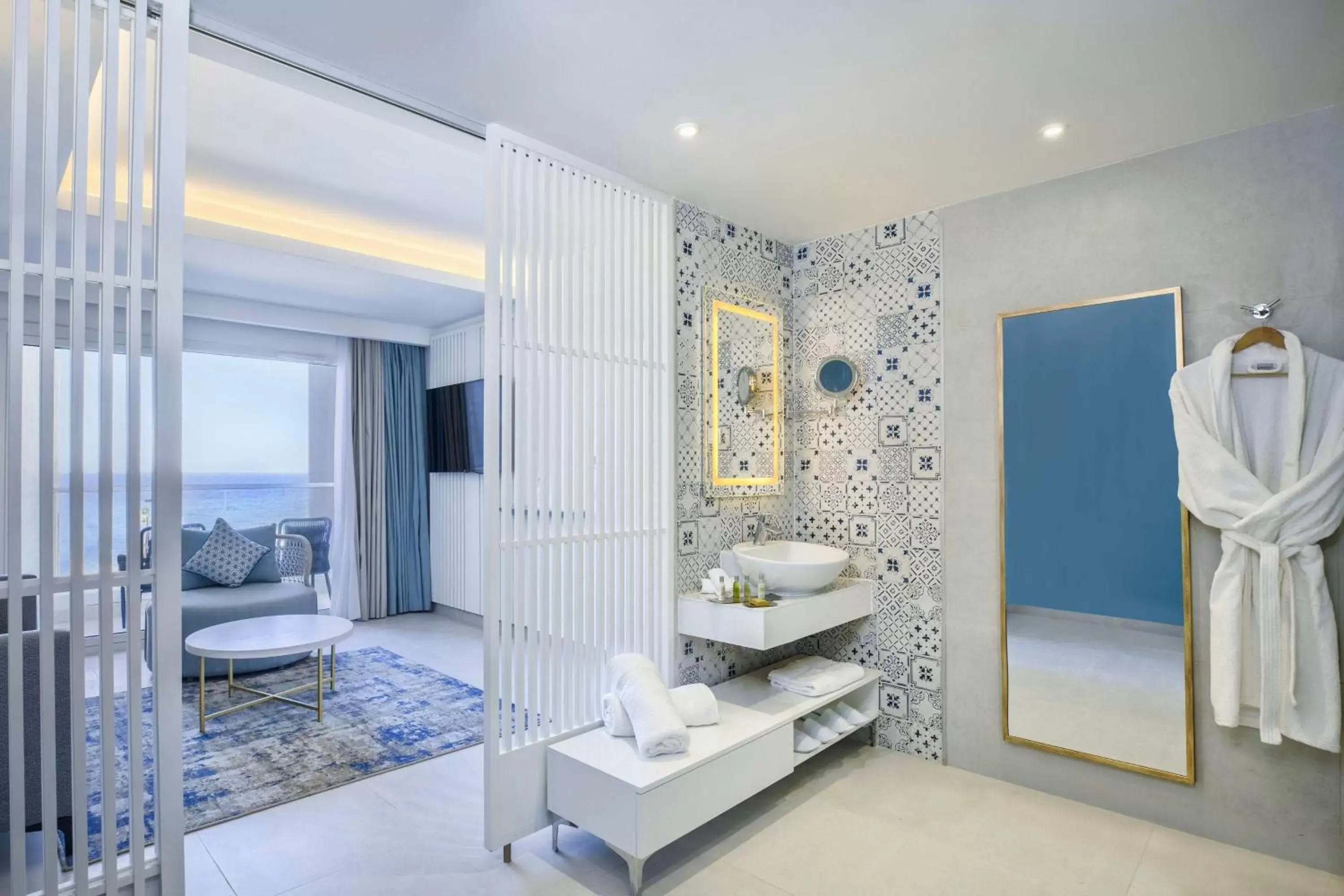 Bedroom, Bathroom in Hilton Skanes Monastir Beach Resort