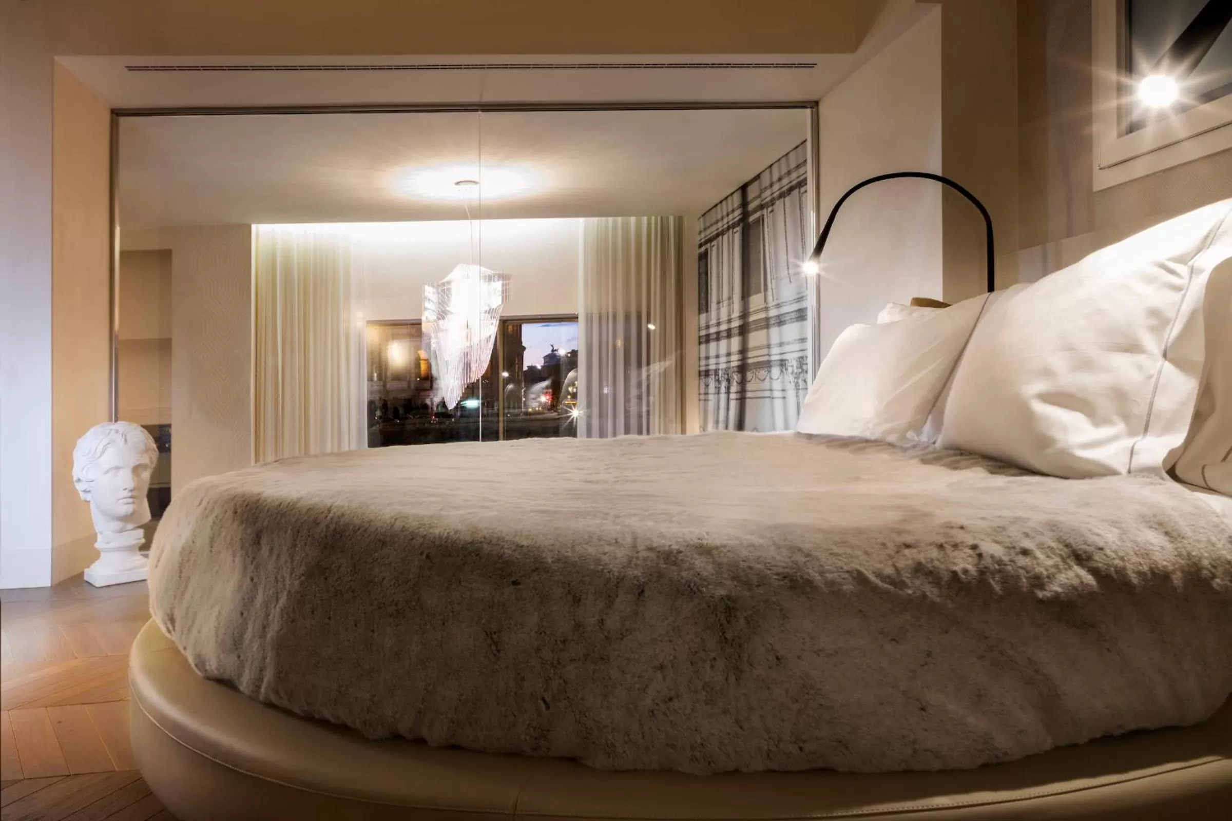 Photo of the whole room, Bed in Hotel Palazzo Manfredi – Small Luxury Hotels of the World