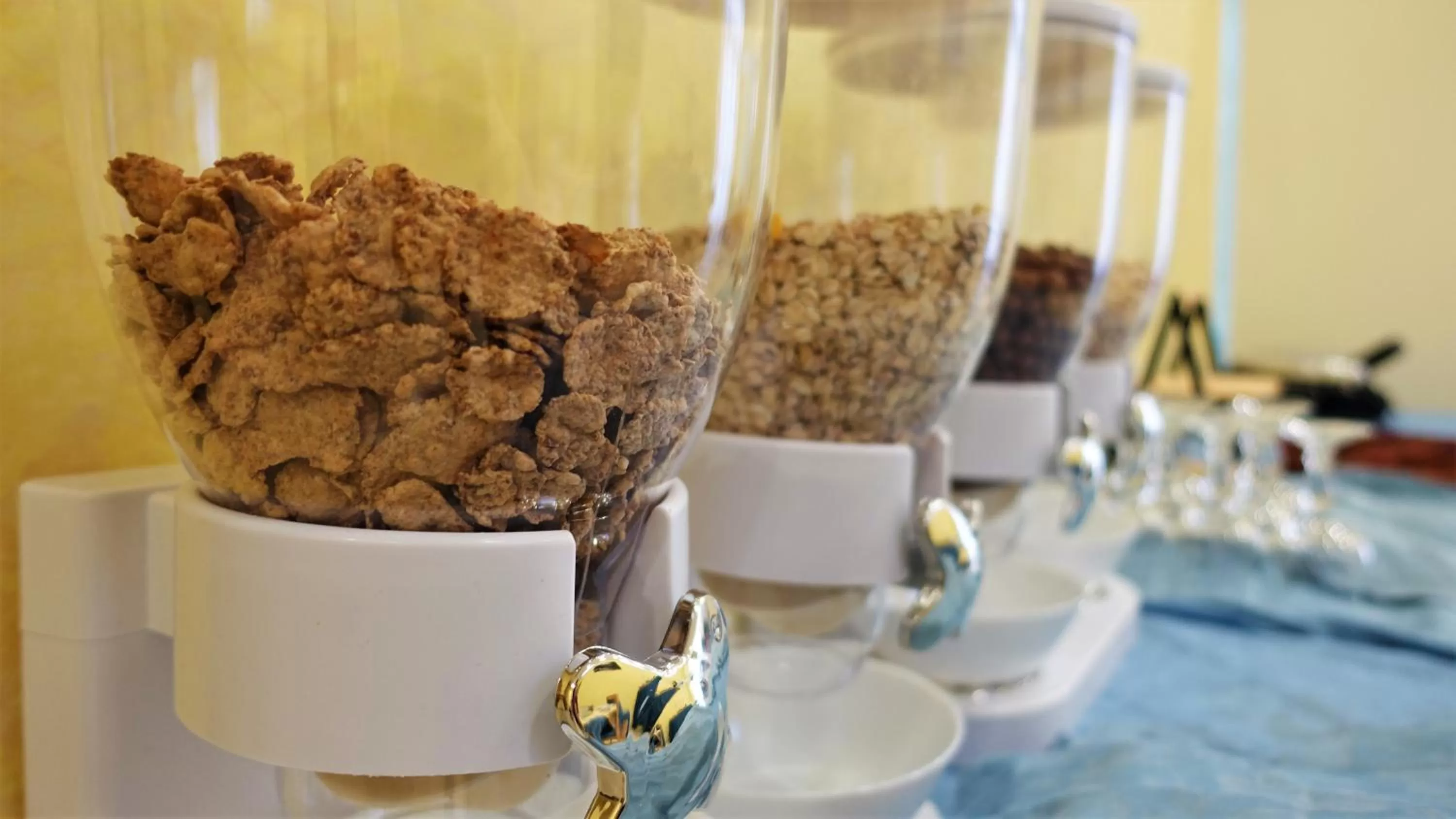 Breakfast in Hotel Bristol