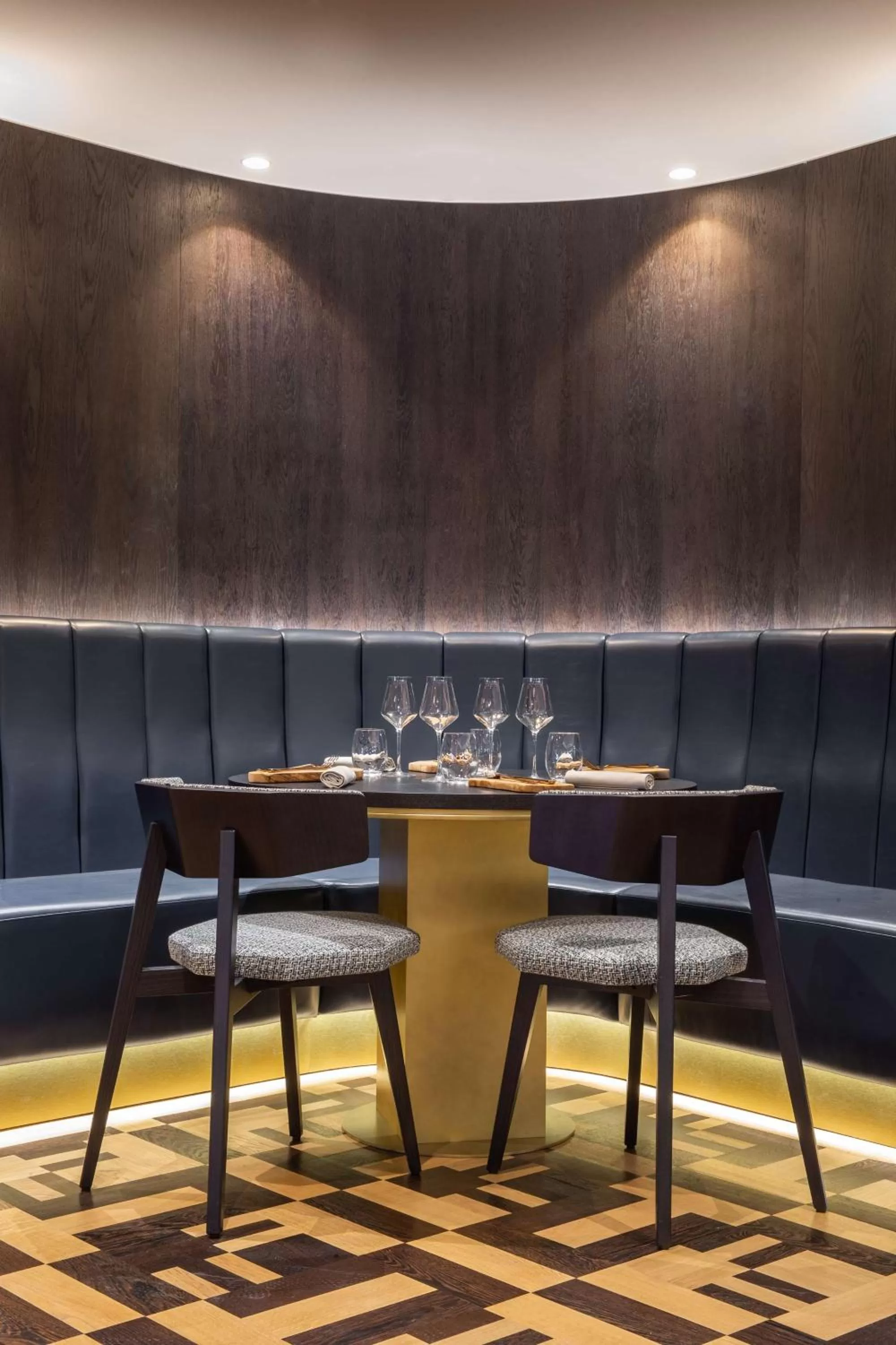 Restaurant/places to eat in Radisson Blu Hotel, Antwerp City Centre