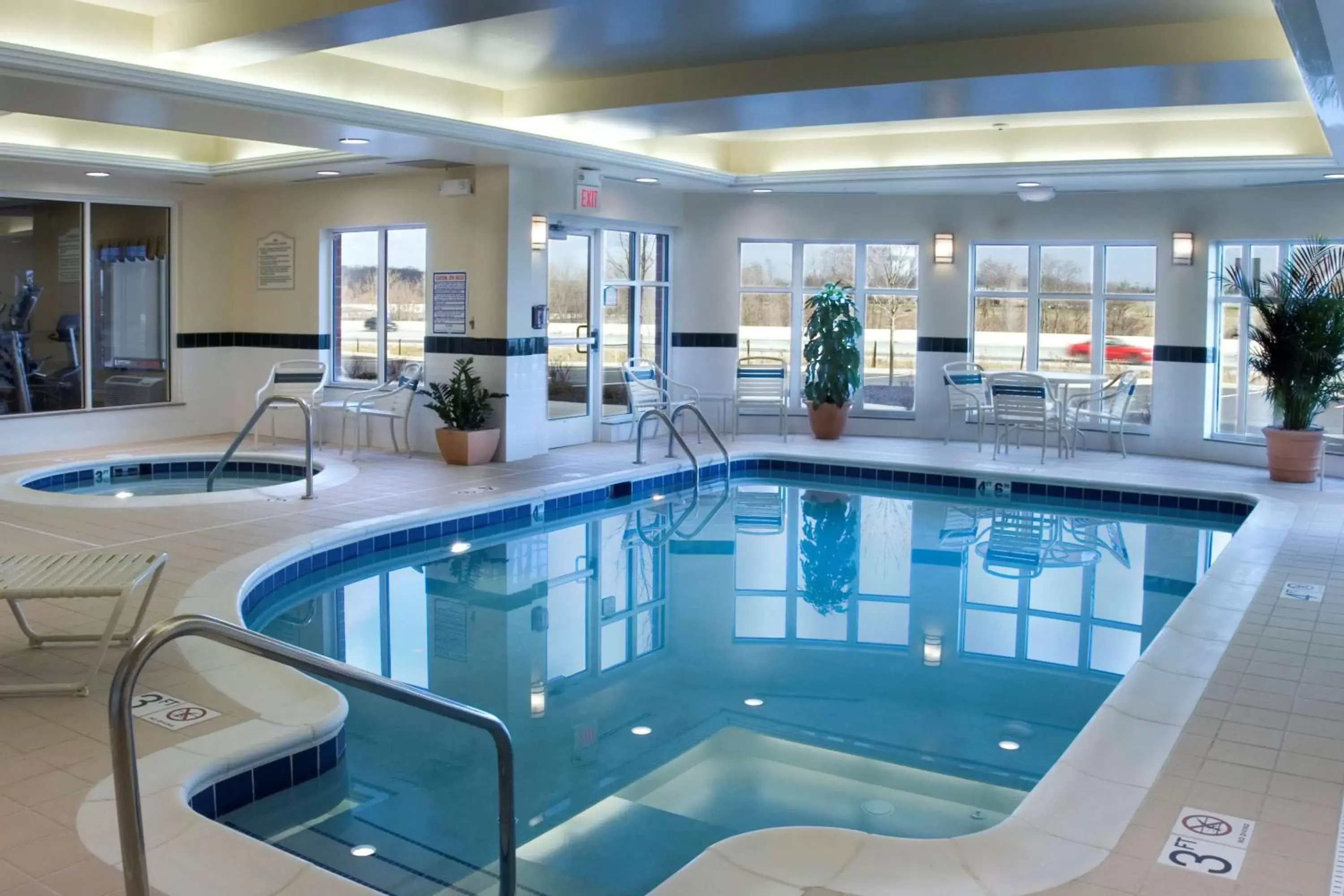 Pool view, Swimming Pool in Hilton Garden Inn Akron-Canton Airport