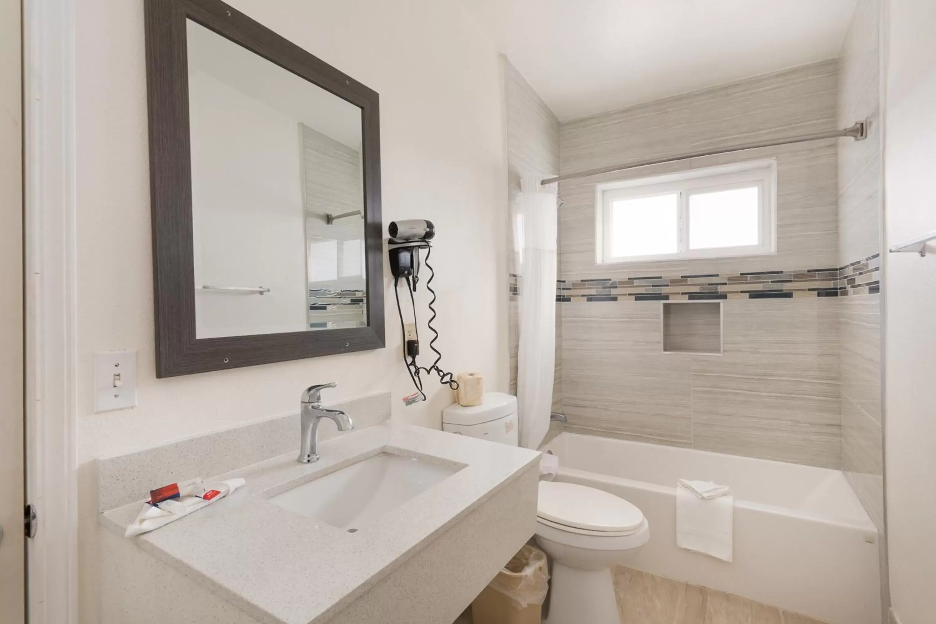 Bathroom in Americas Best Value Inn & Suites Anaheim