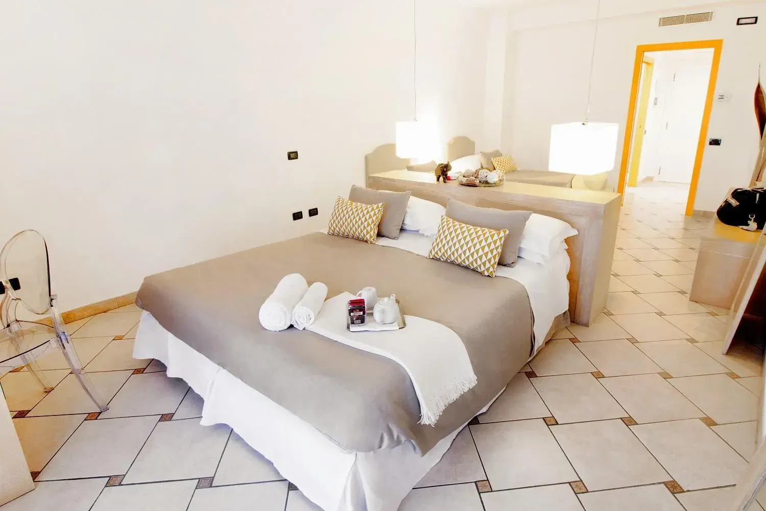 Bedroom, Bed in Hotel Rivage Bedroom, Bed in Hotel Rivage