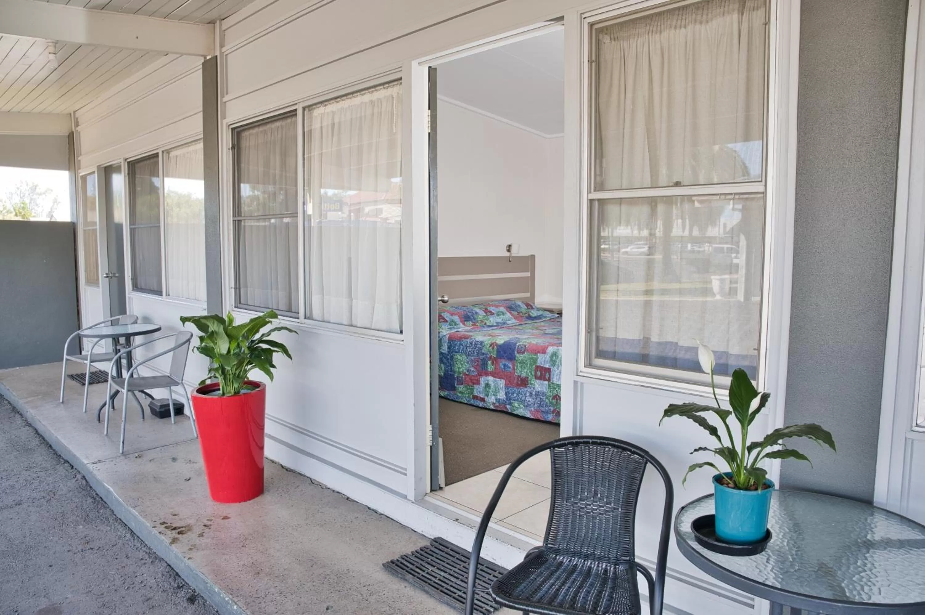 Seating area in Motel Myall