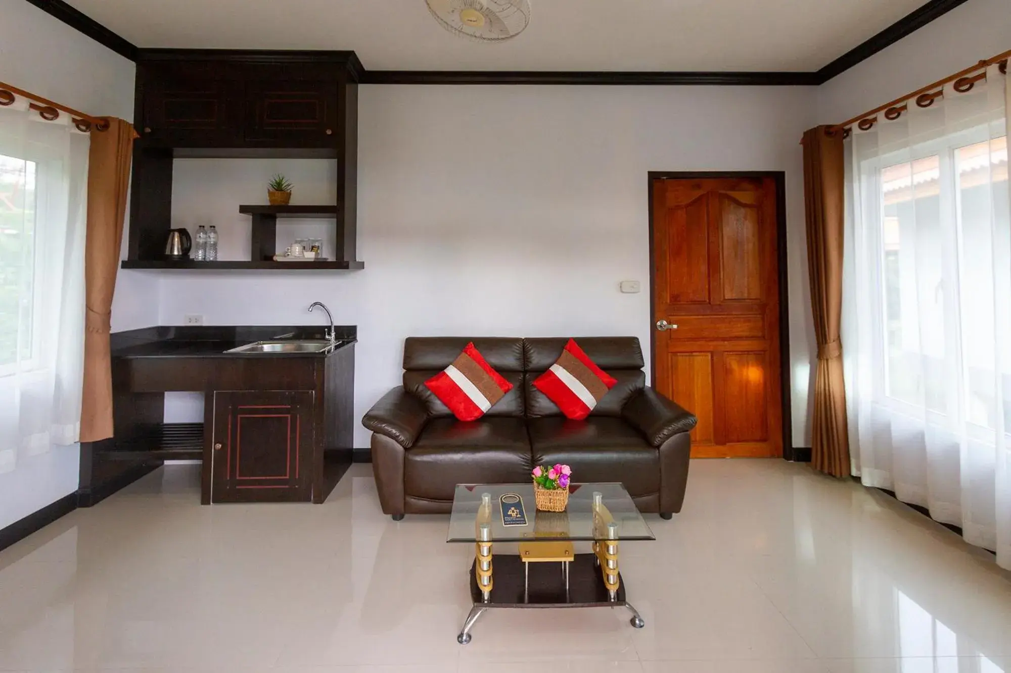 Living room, Seating Area in Lanta Lapaya Resort