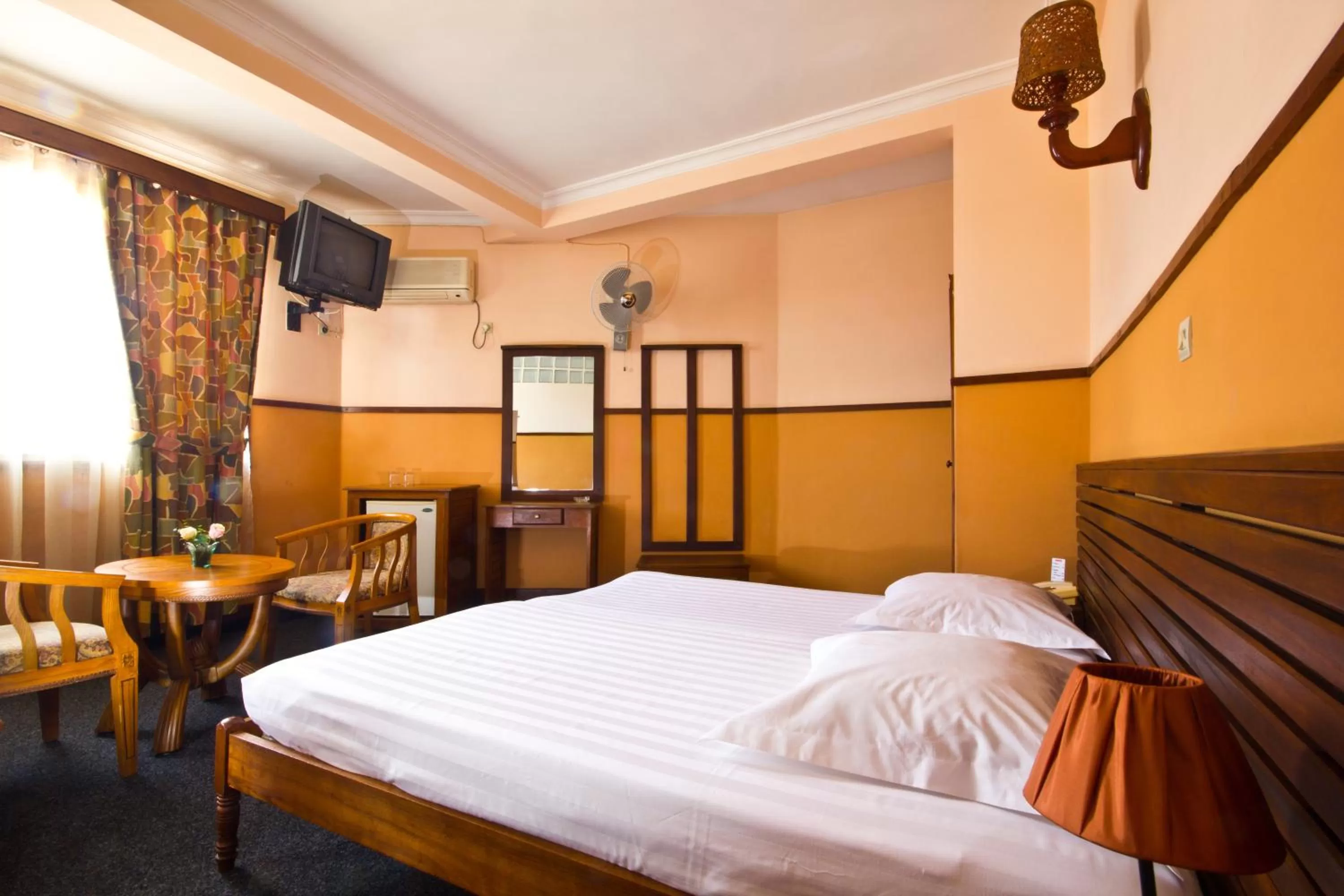 Bedroom, Bed in Anjary Hotel Antananarivo