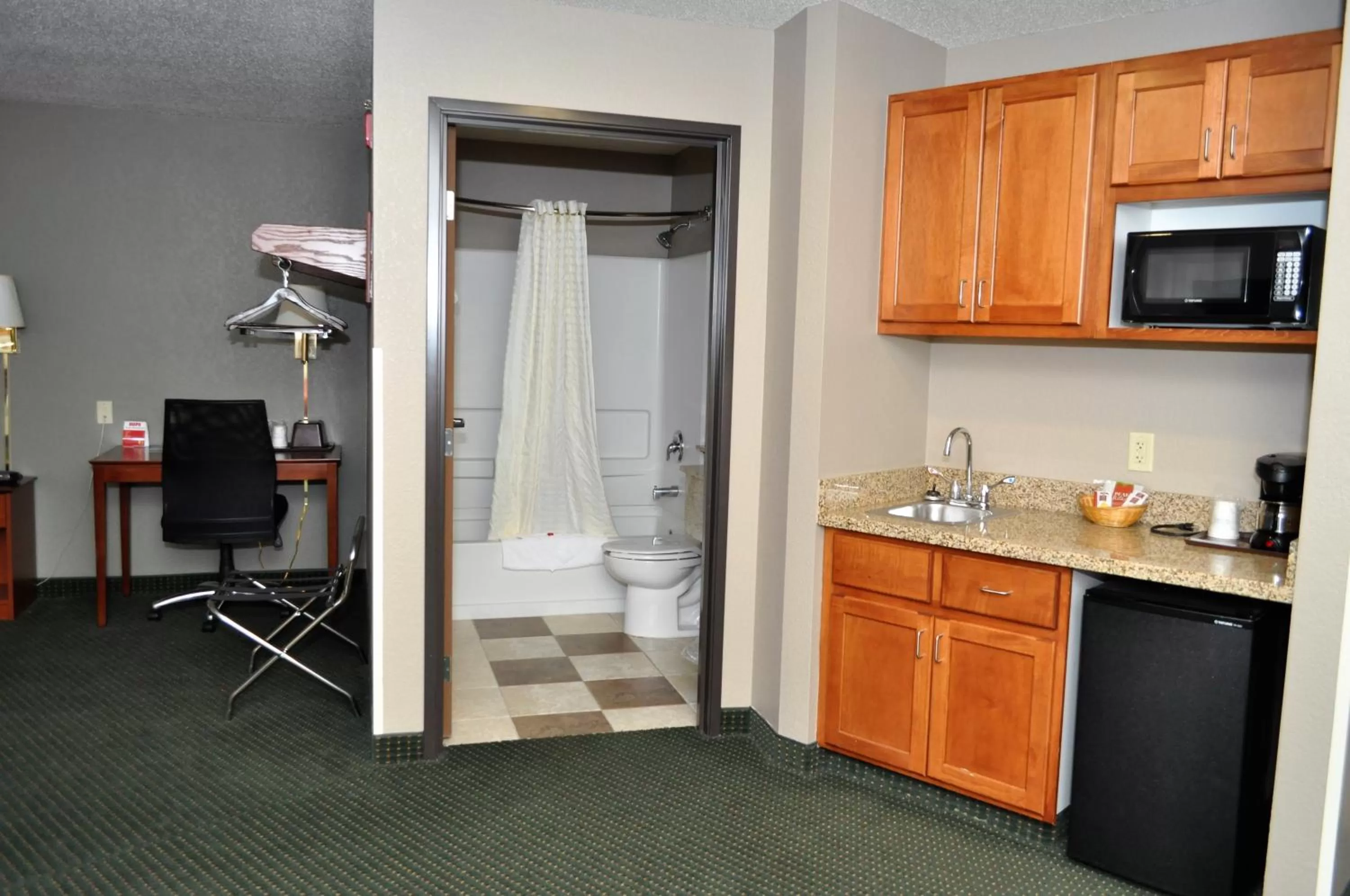 Super 8 by Wyndham Clearfield