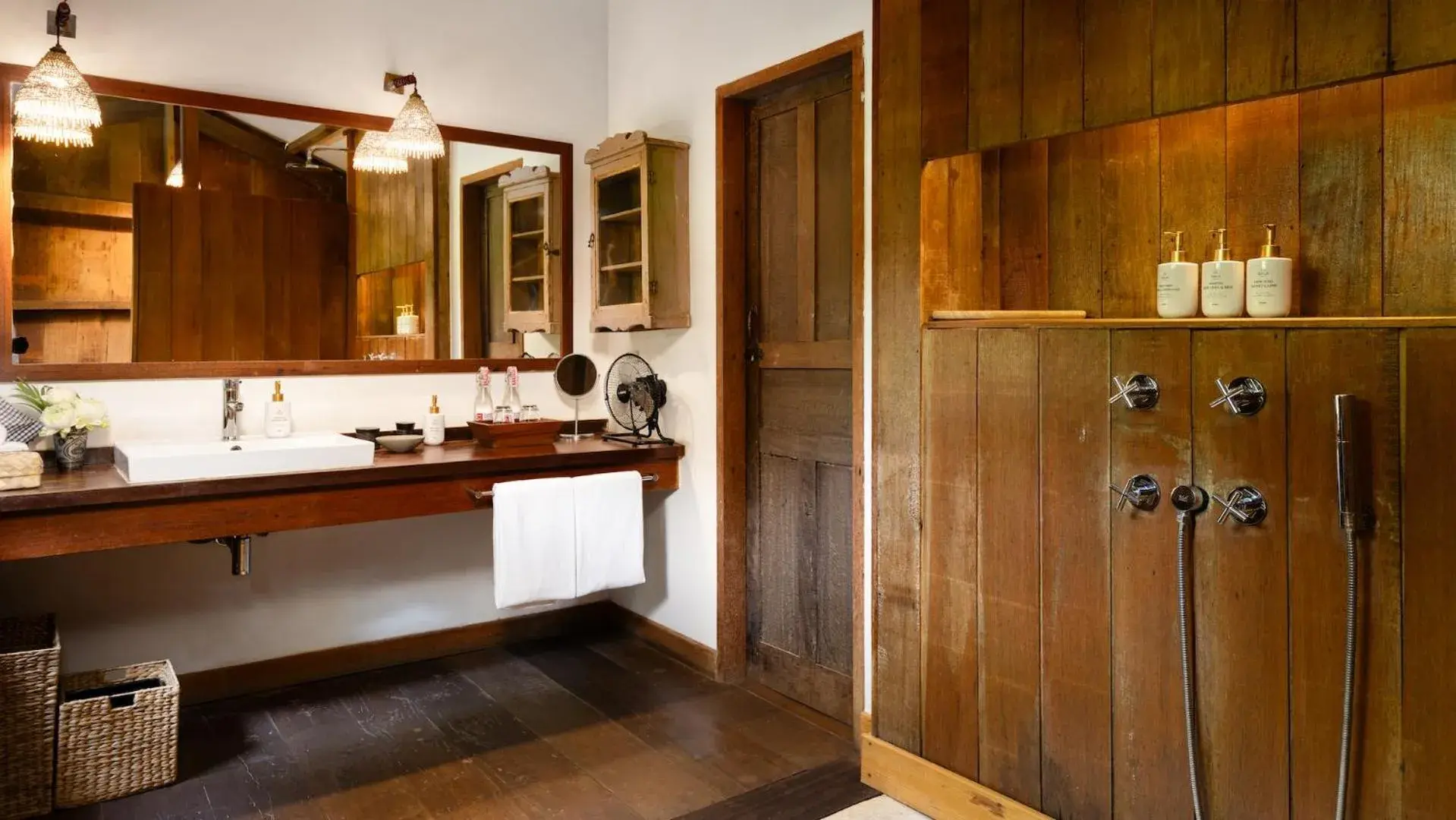 Bathroom in Sala Lodges