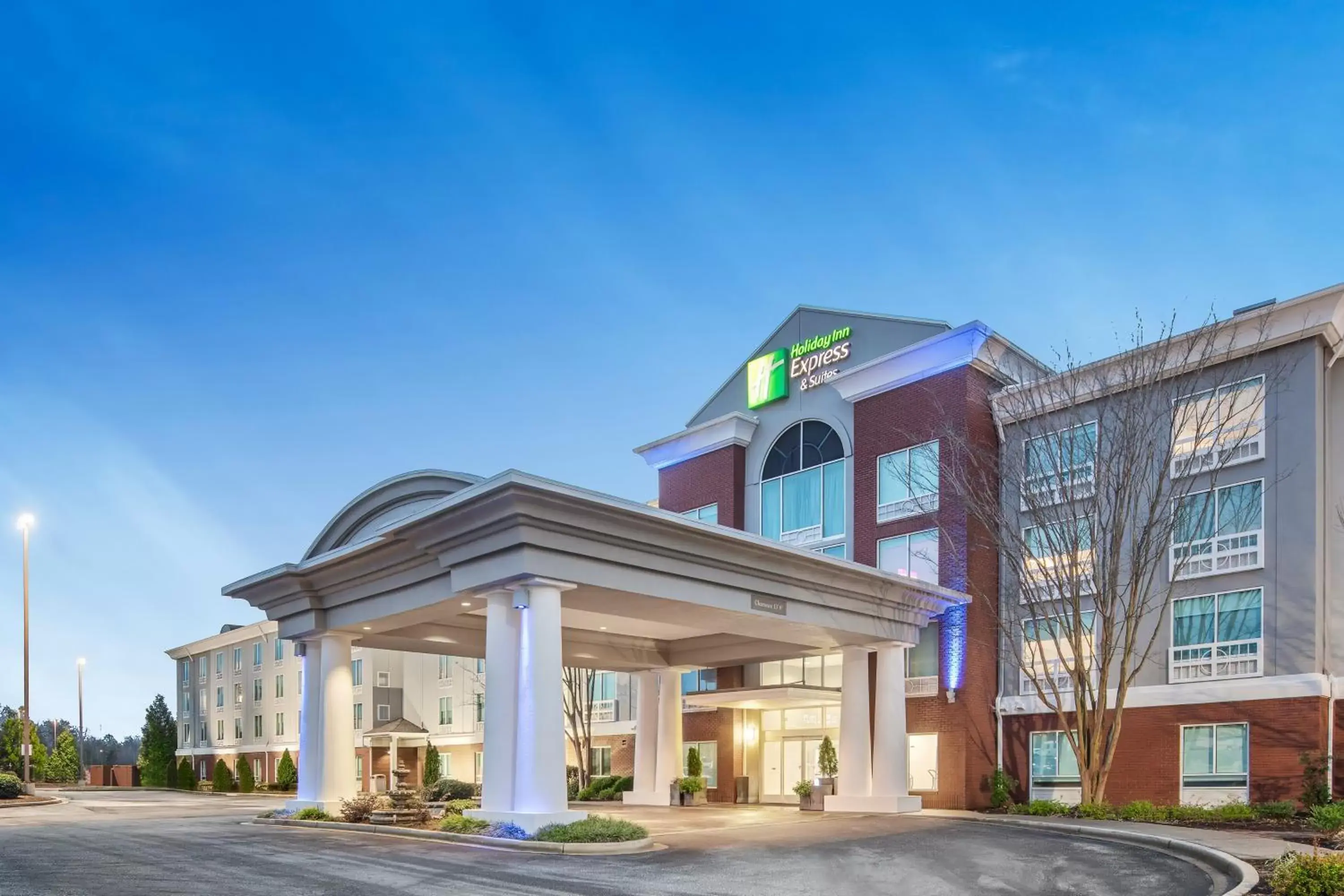 Property Building in Holiday Inn Express Hotel & Suites Greenville-I-85 & Woodruff Road, an IHG Hotel