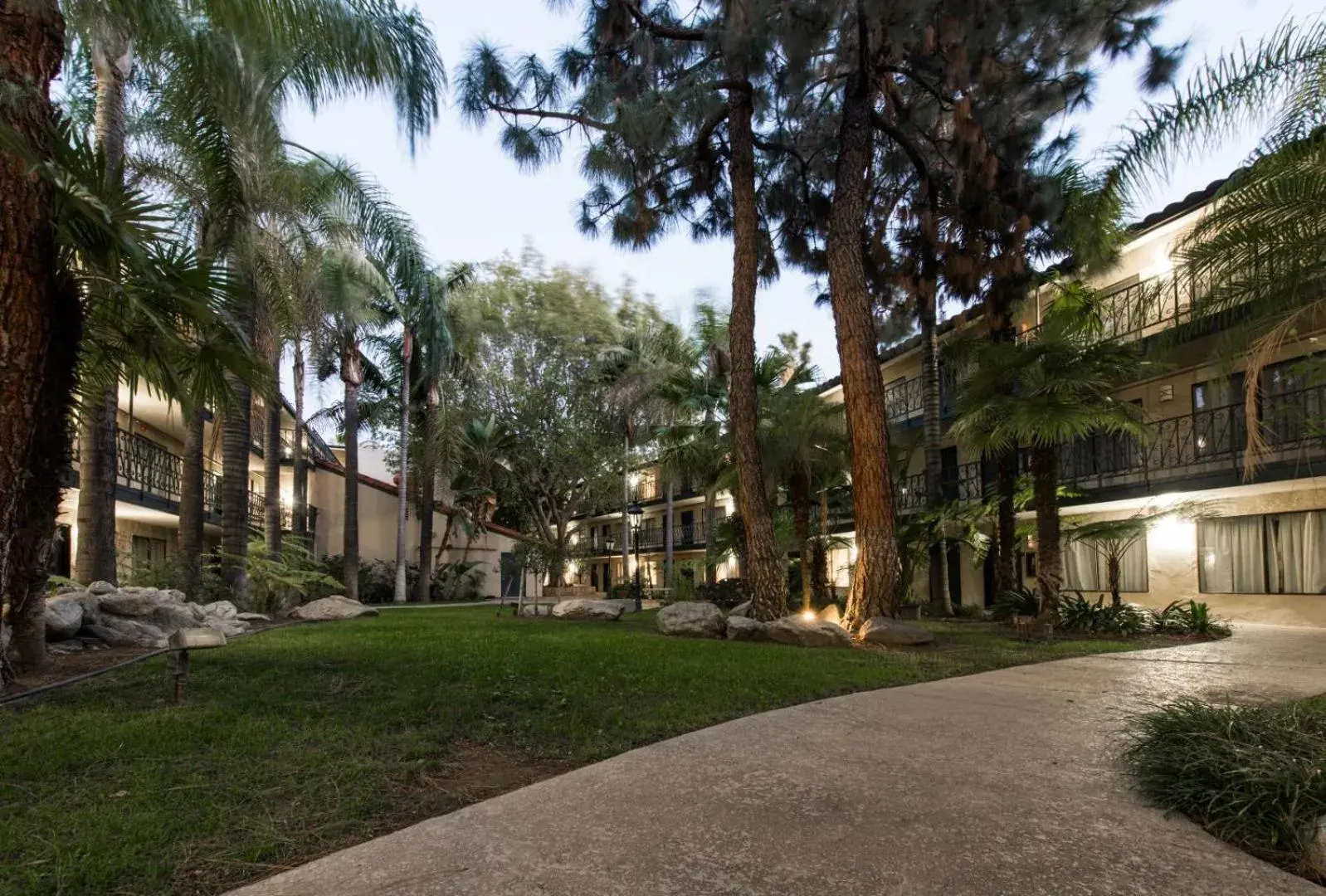 Property building in Vanllee Hotel Property building in Vanllee Hotel