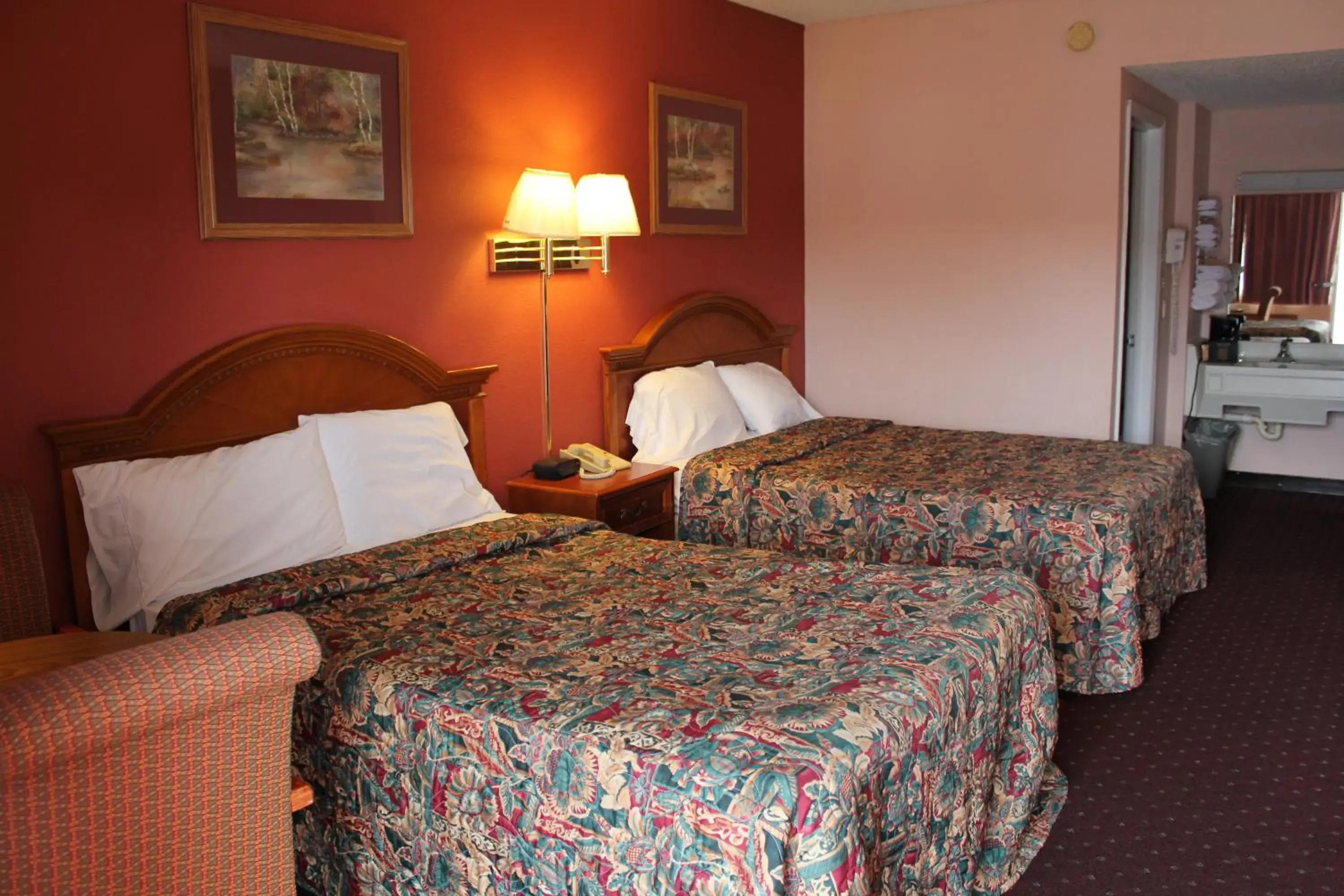 Bed in Andrew Johnson Inn