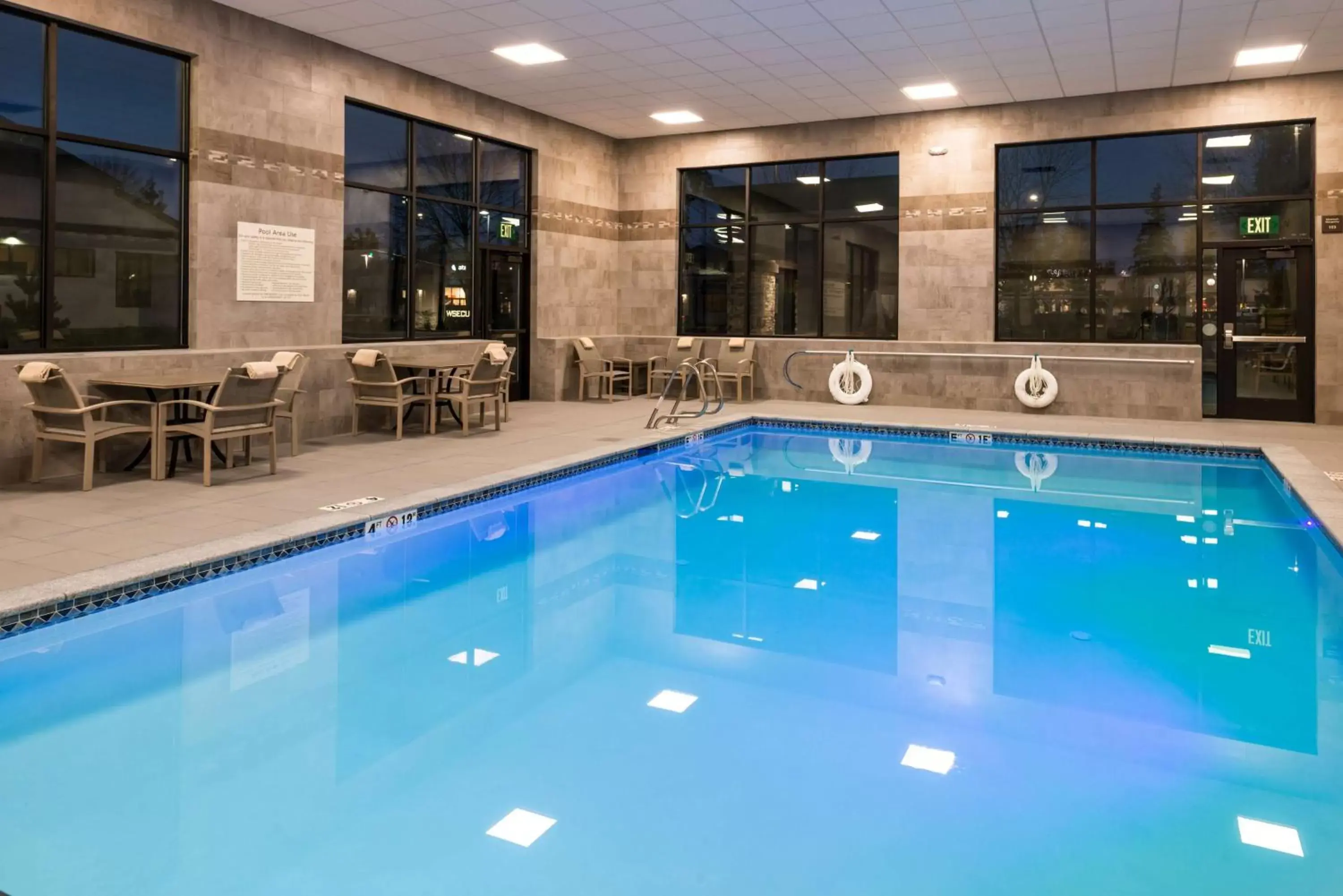 Pool view, Swimming Pool in Hampton Inn & Suites Olympia Lacey, Wa