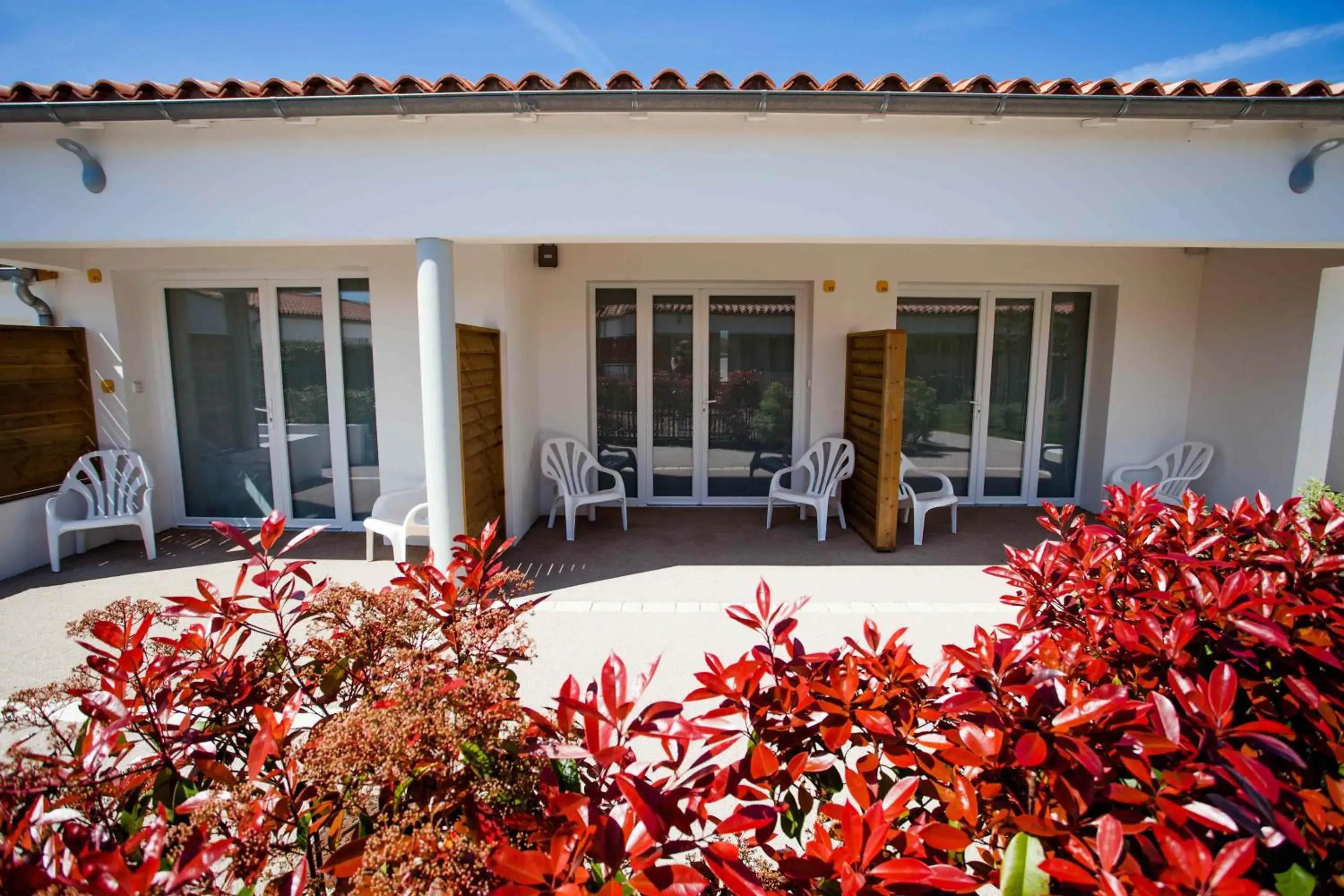 Balcony/Terrace, Property Building in Hotel de Re, The Originals Boutique