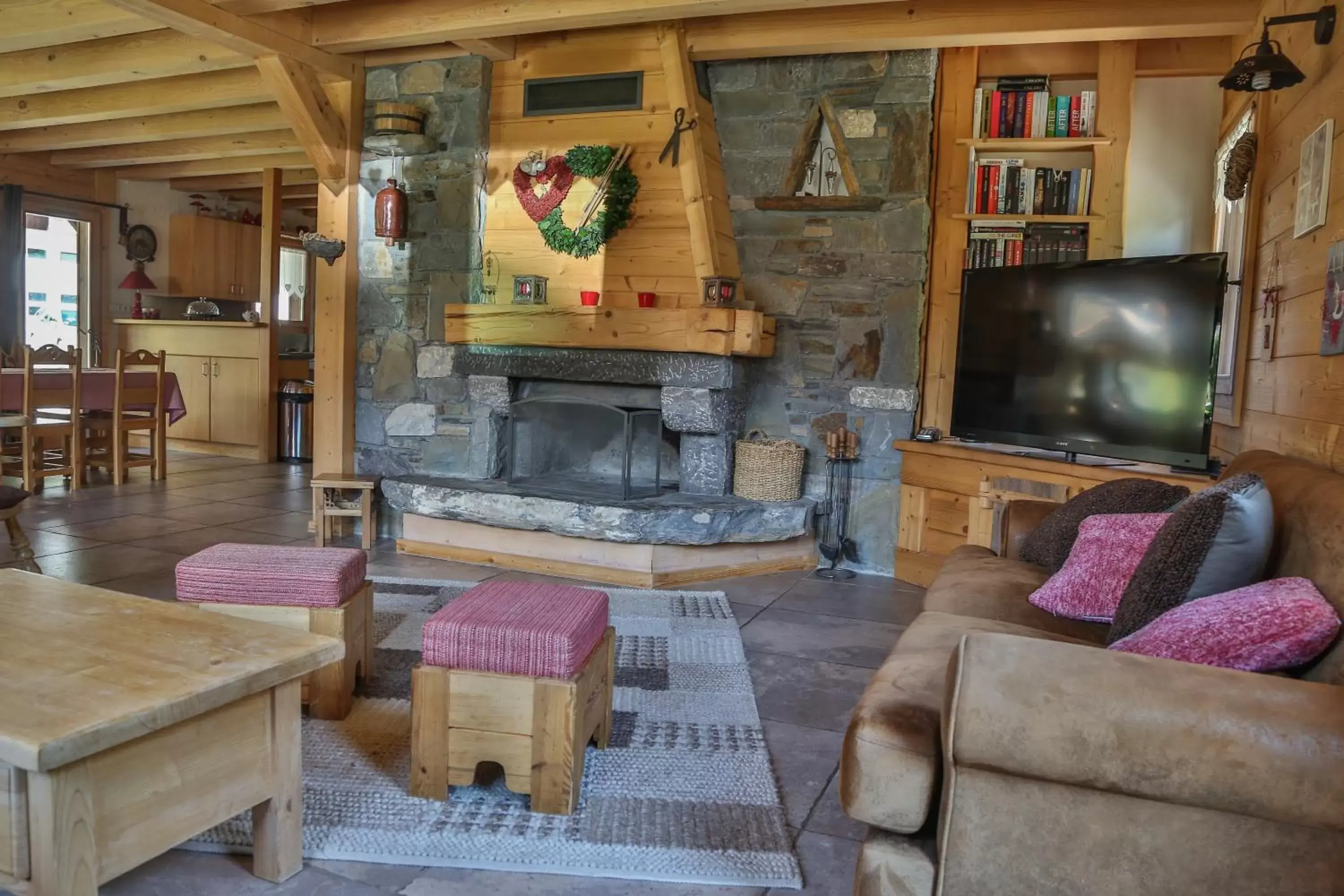 Seating Area in Bed and Breakfast Chalet Manava