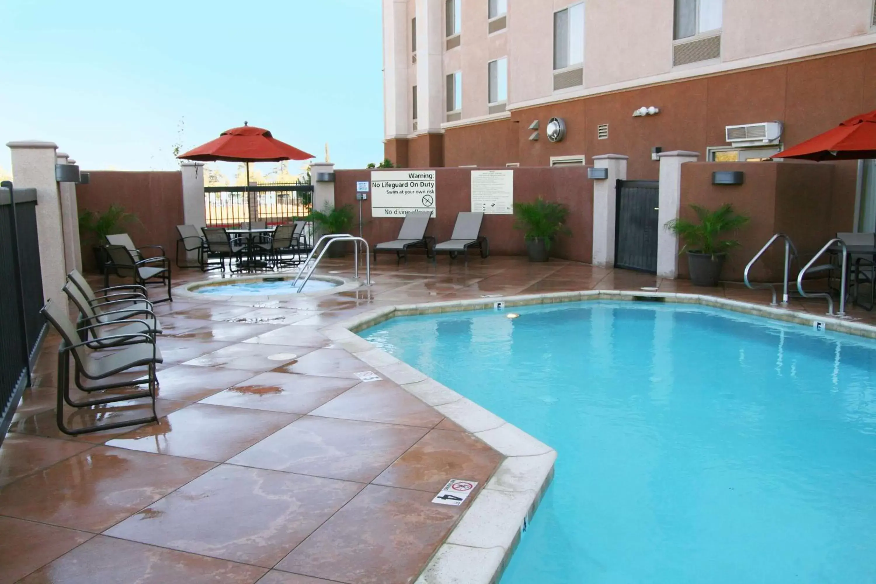 Pool view, Swimming Pool in Hampton Inn & Suites Banning/Beaumont