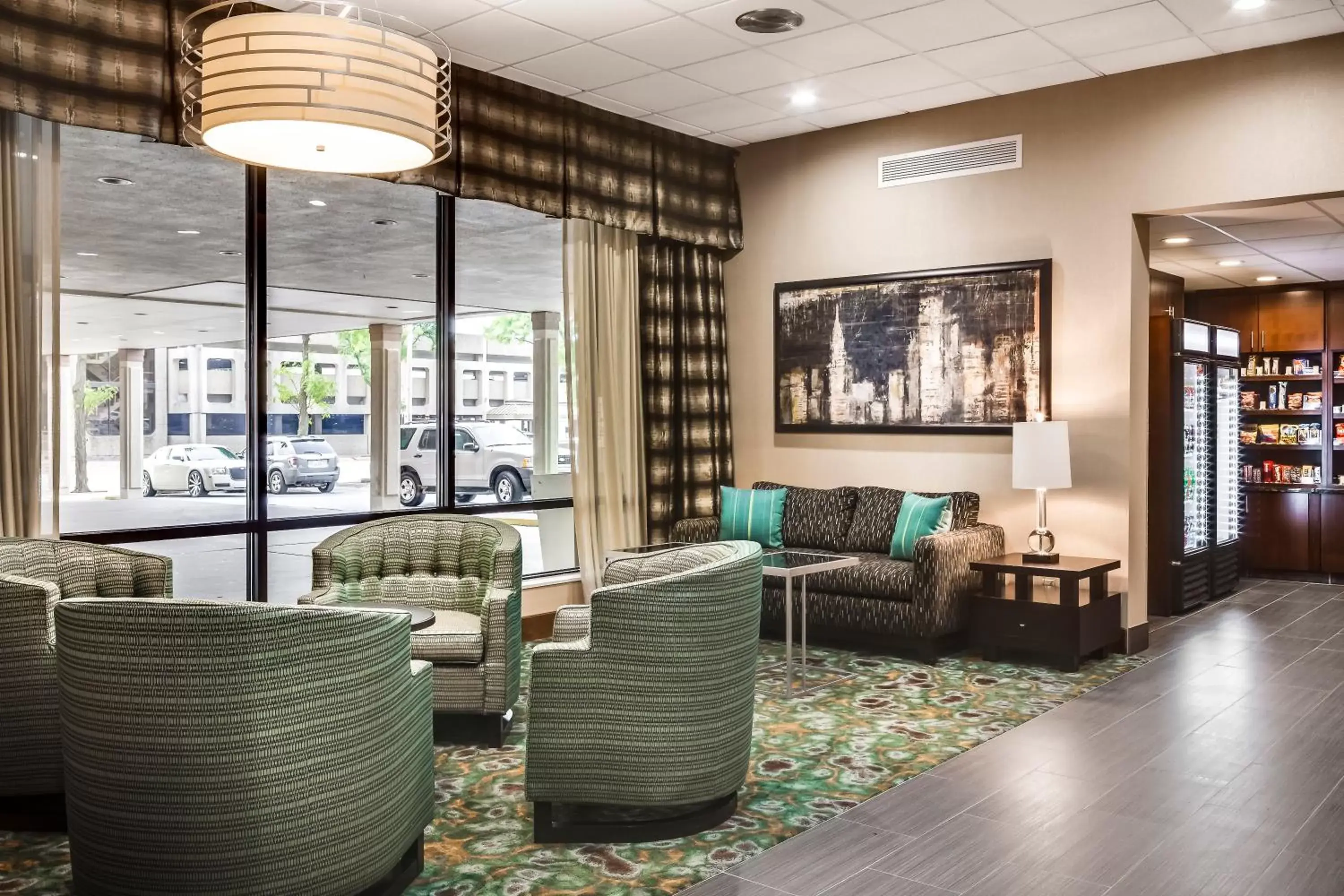 Lobby or reception, Seating Area in Holiday Inn Rock Island-Quad Cities, an IHG Hotel