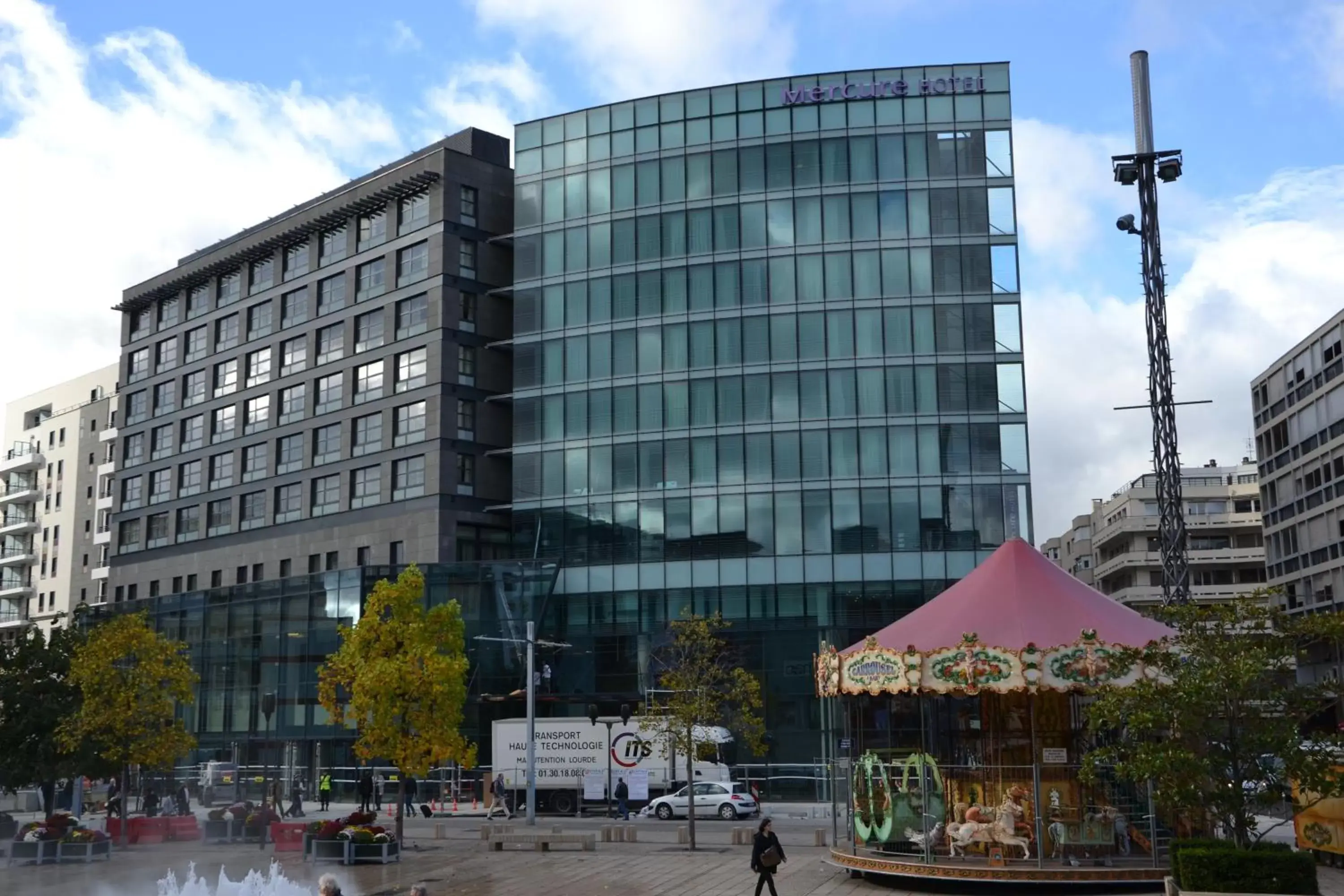 Facade/entrance, Property Building in Mercure Clermont Ferrand centre Jaude