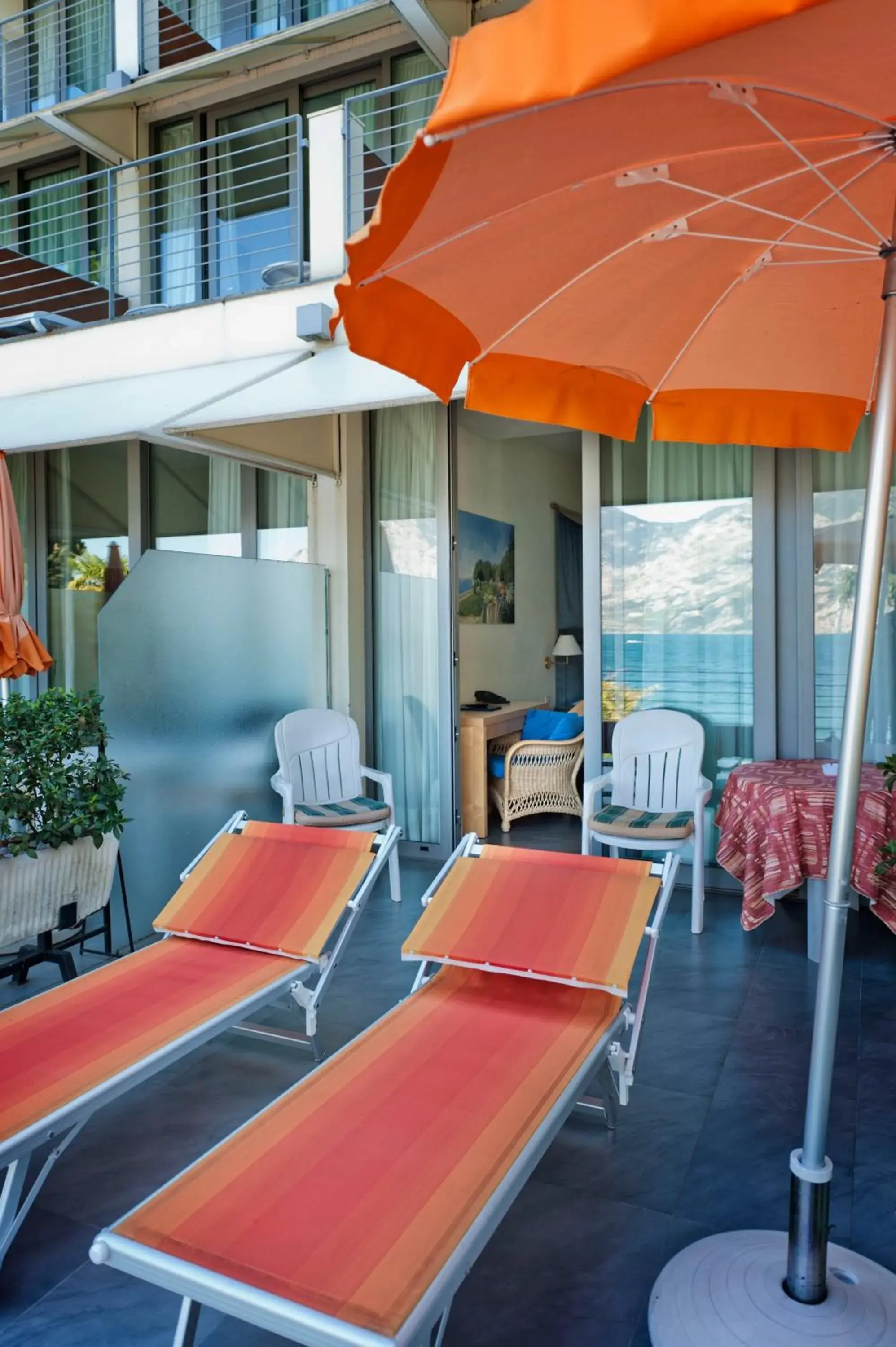 Balcony/Terrace in Beach Hotel Du Lac Malcesine