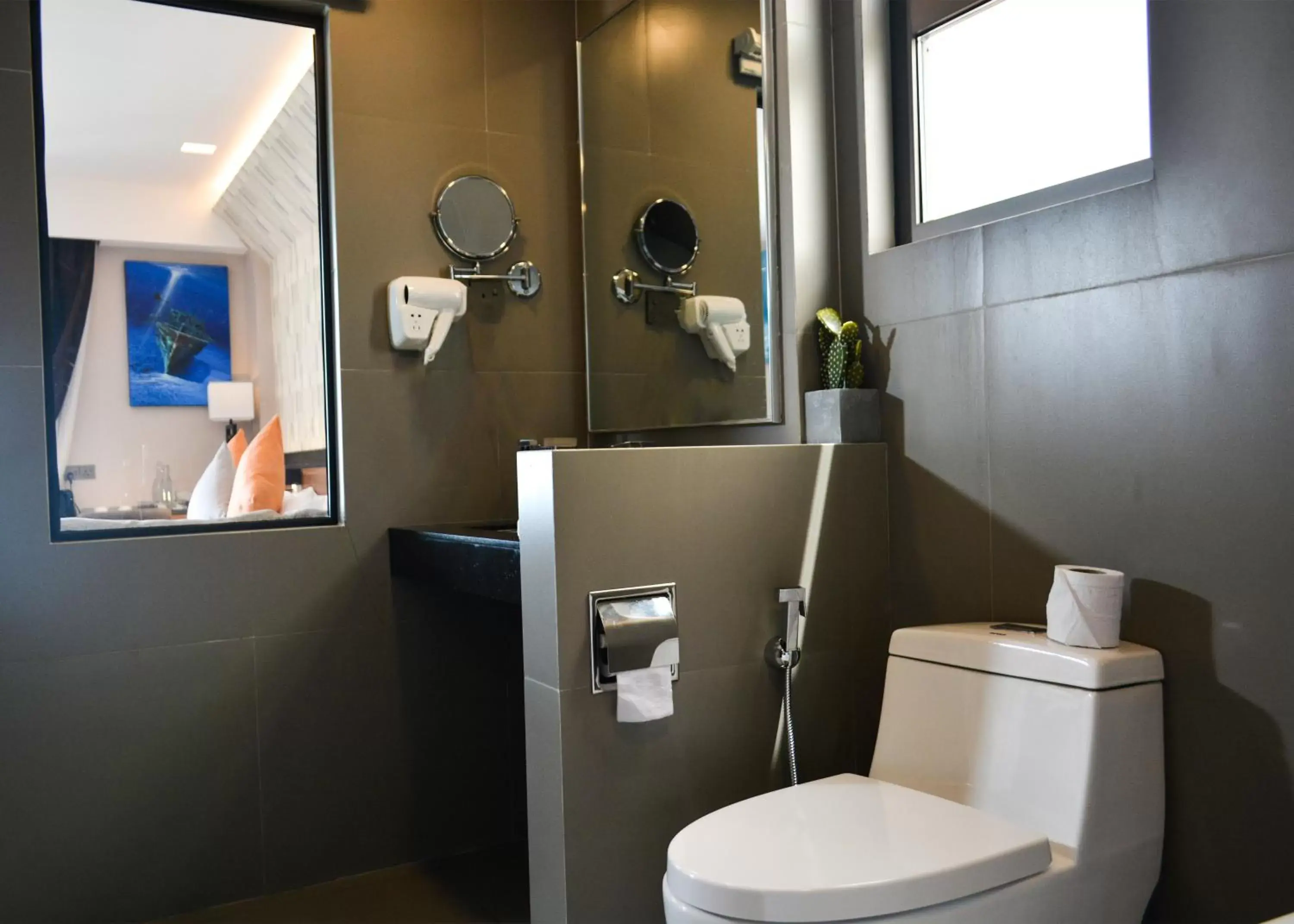 Bathroom in Triton Prestige Seaview and Spa